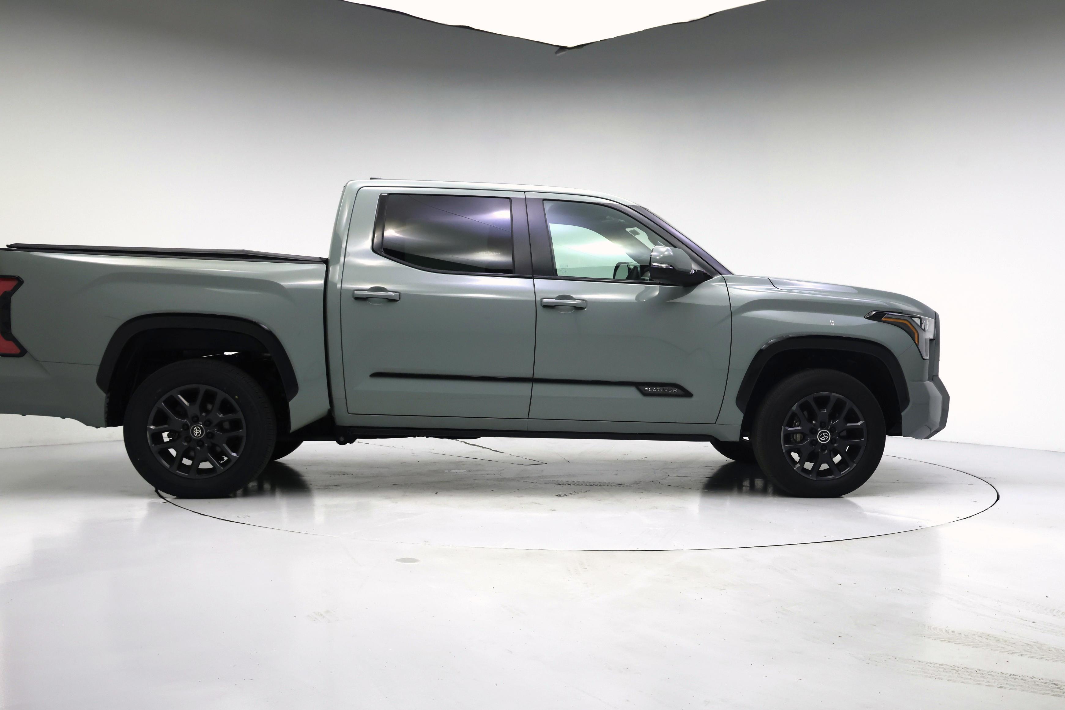 Thumbnail: 2024 Toyota Tundra - 7