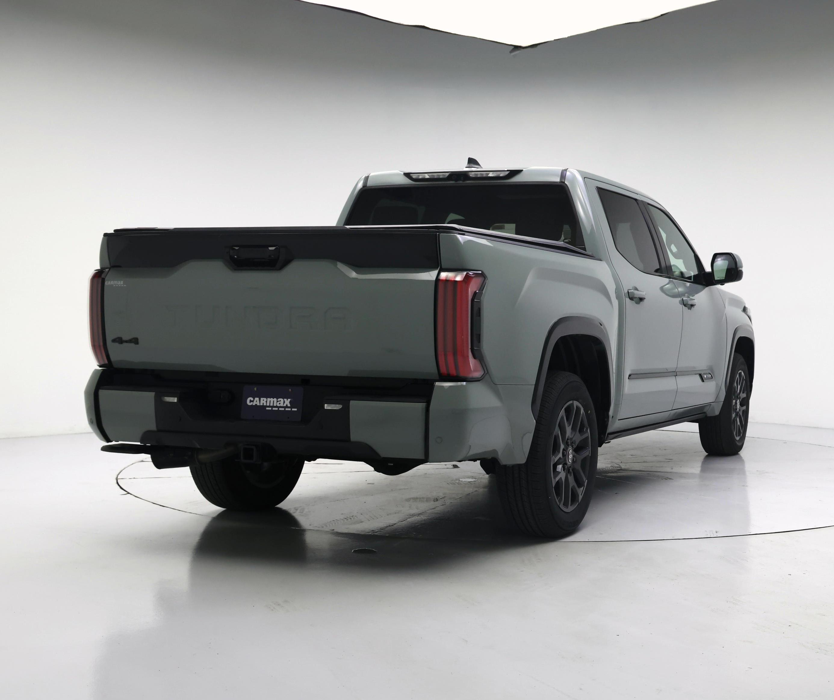 Thumbnail: 2024 Toyota Tundra - 8