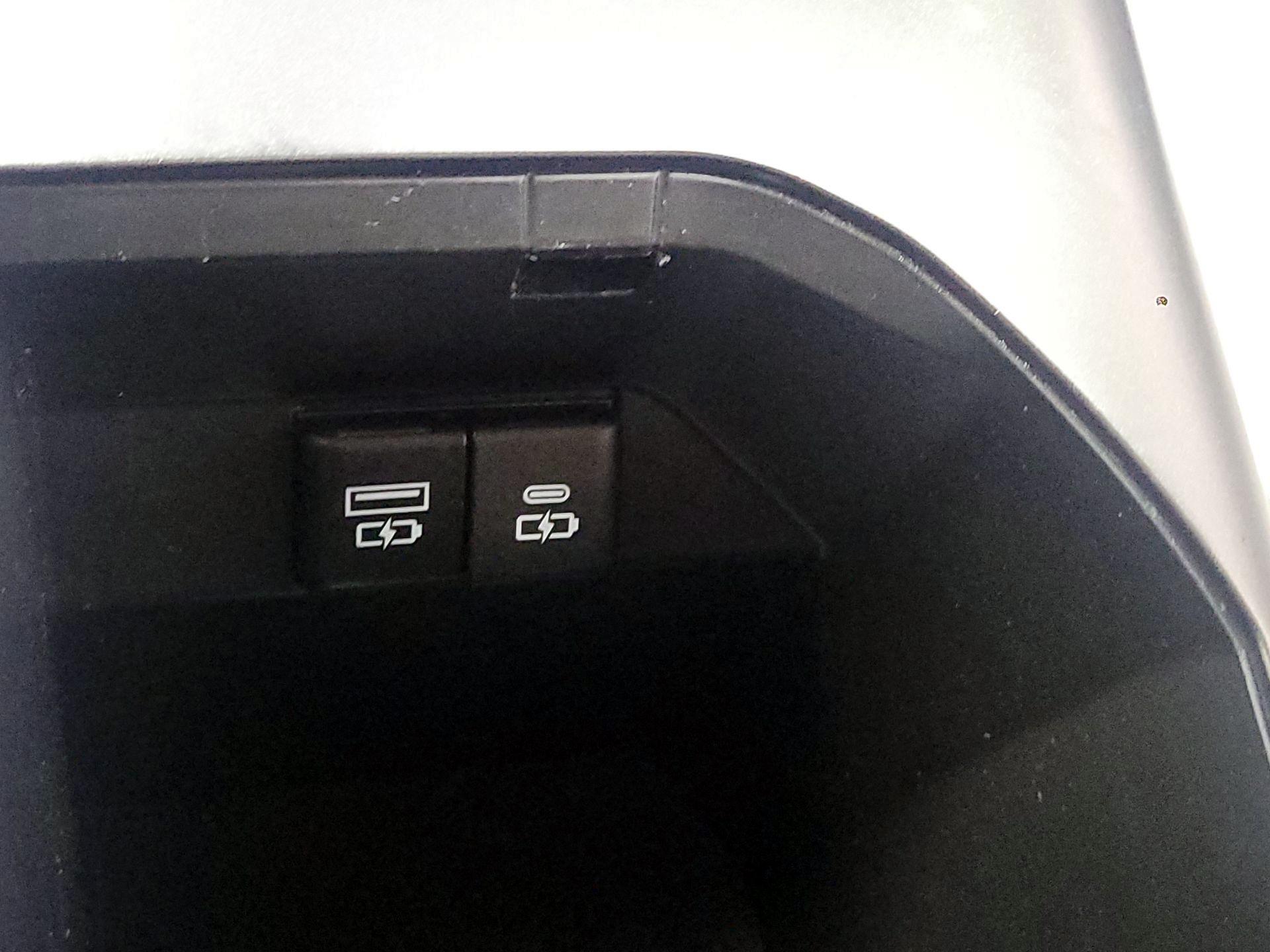 Thumbnail: 2024 Toyota Camry - 17