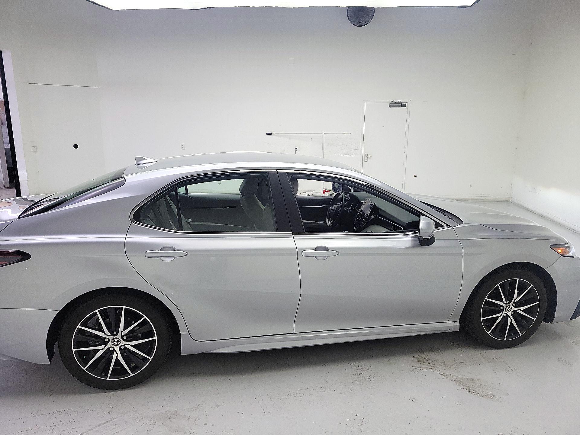 Thumbnail: 2024 Toyota Camry - 4