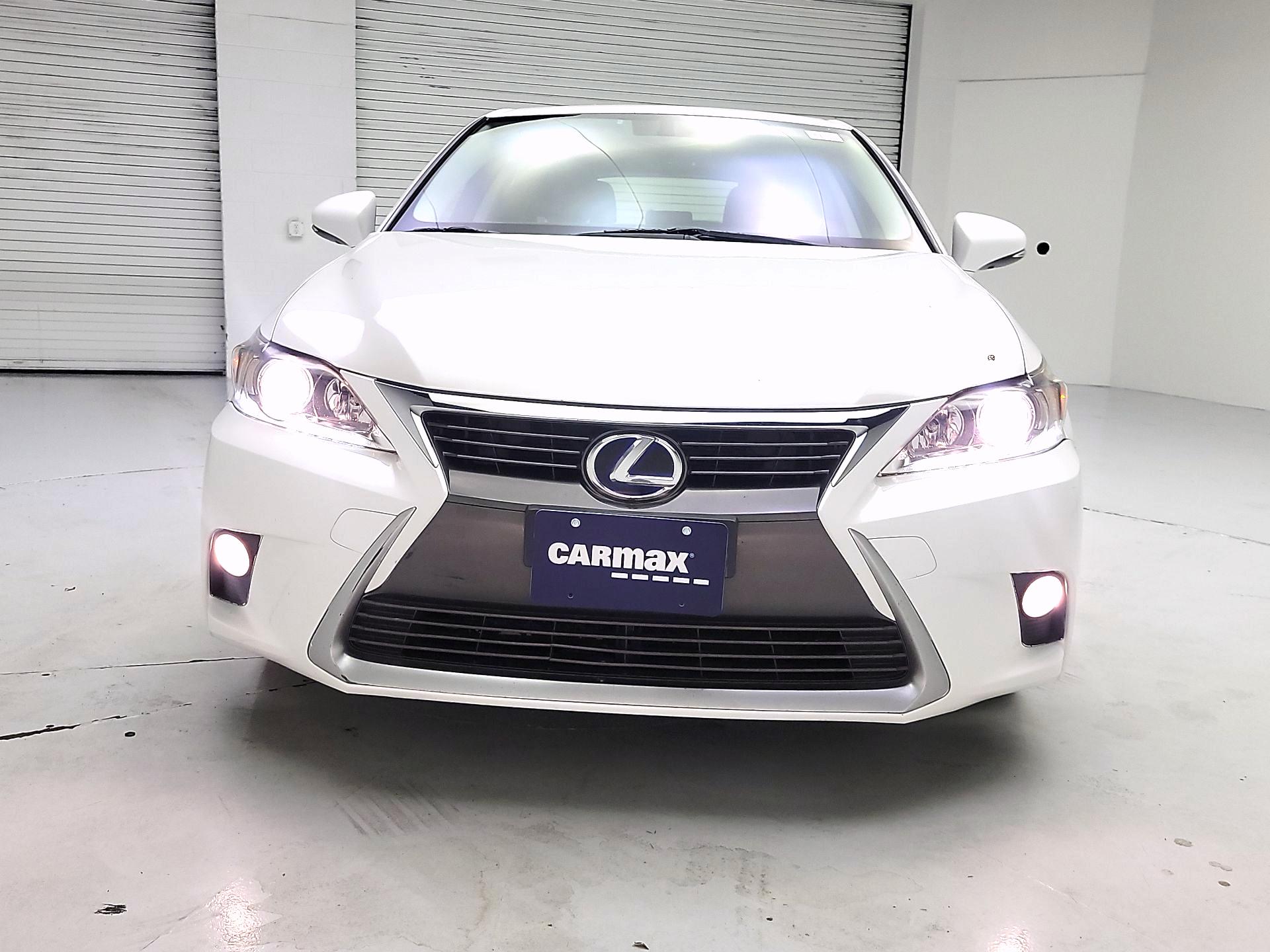 Thumbnail: 2015 Lexus CT - 2