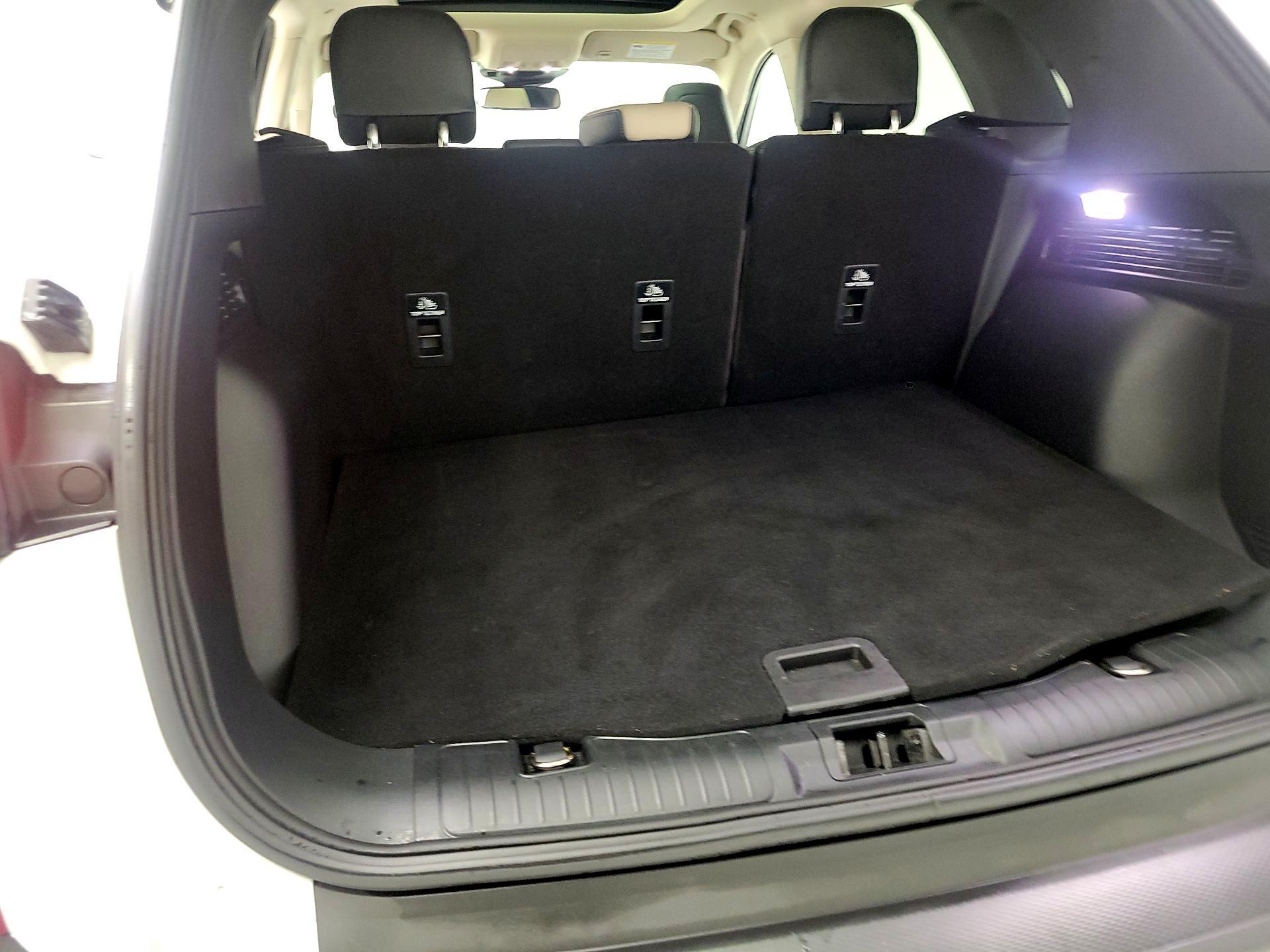 Thumbnail: 2020 Ford Escape - 18