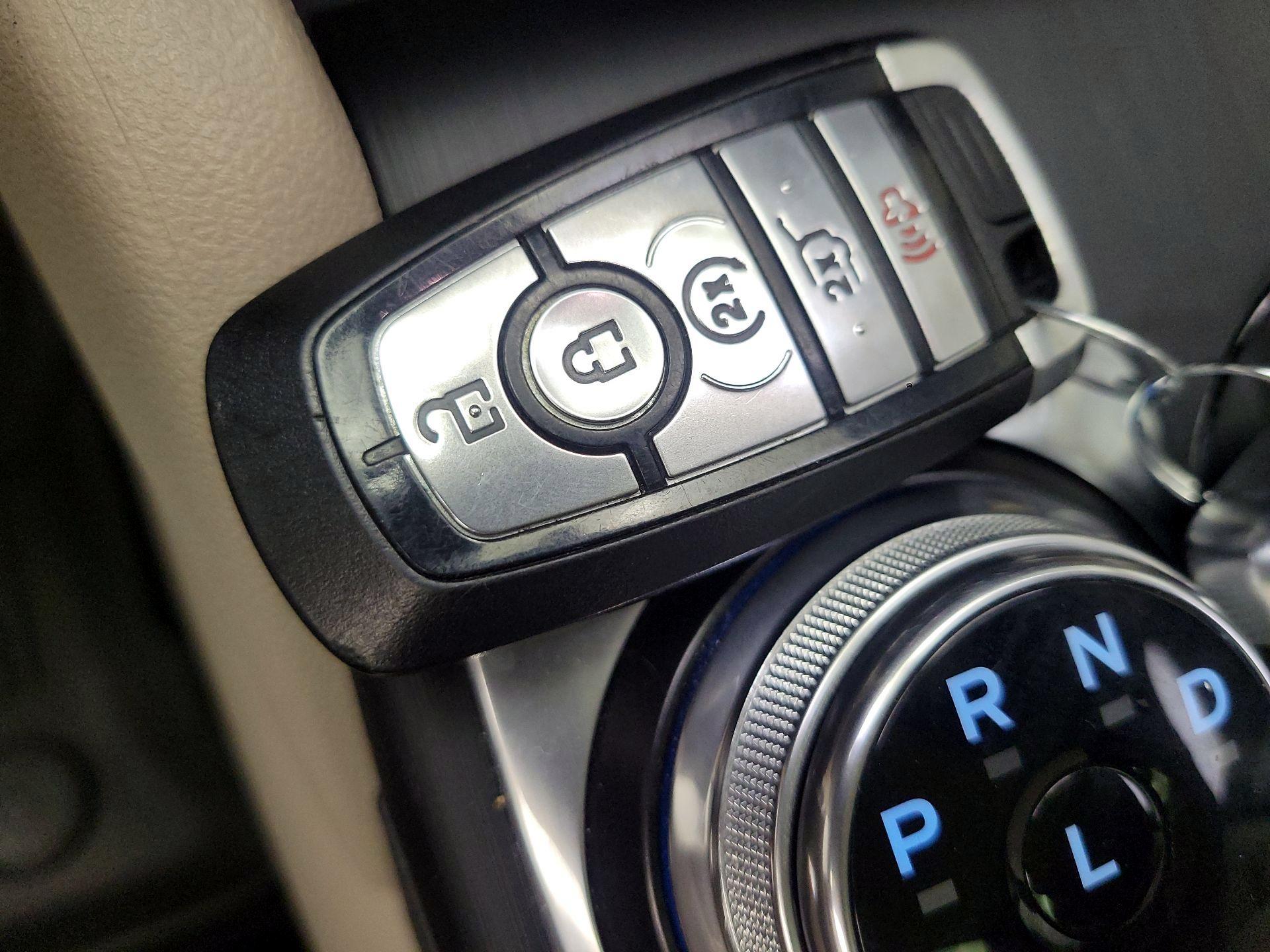 Thumbnail: 2020 Ford Escape - 20