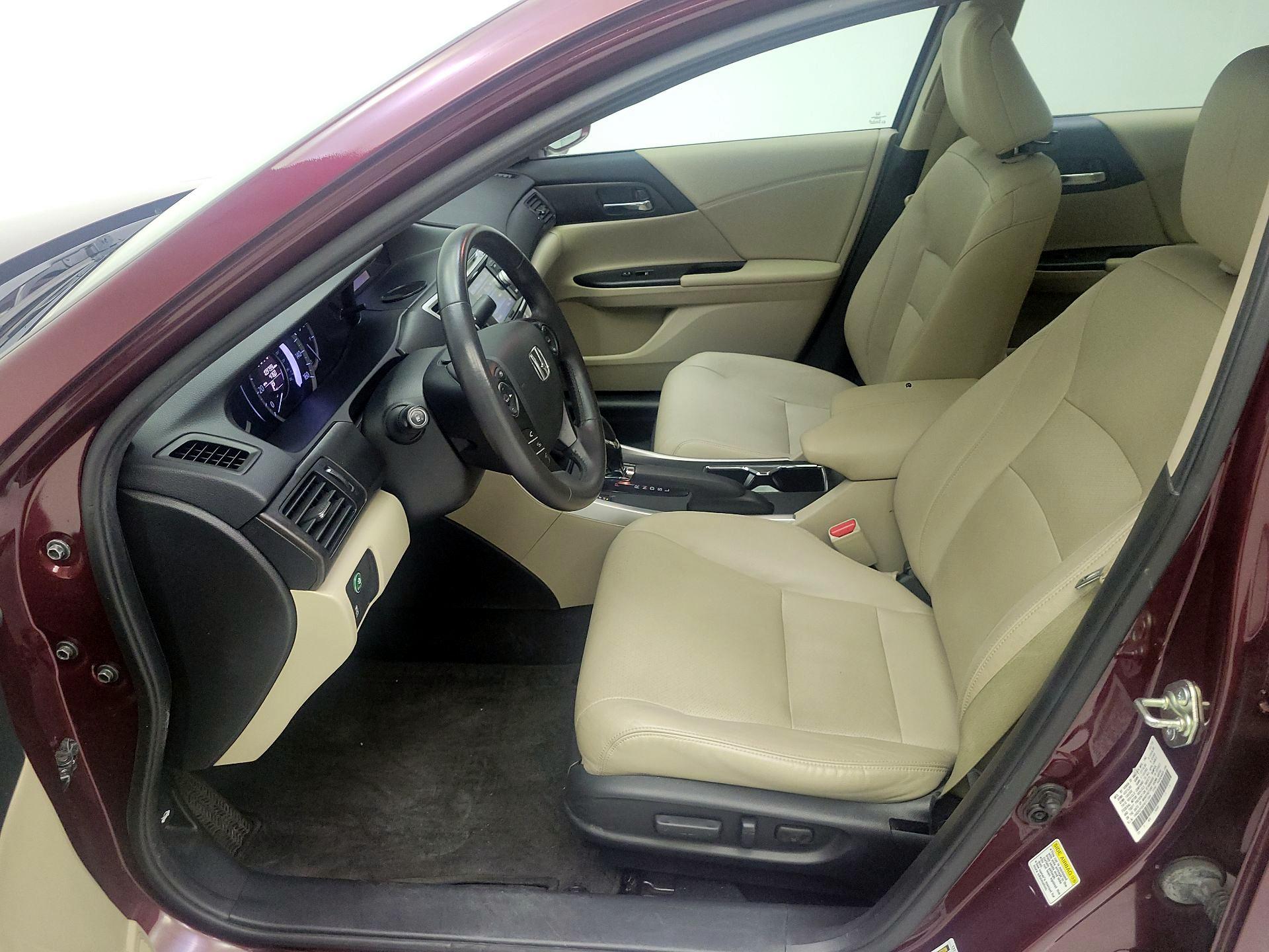 Thumbnail: 2015 Honda Accord - 9