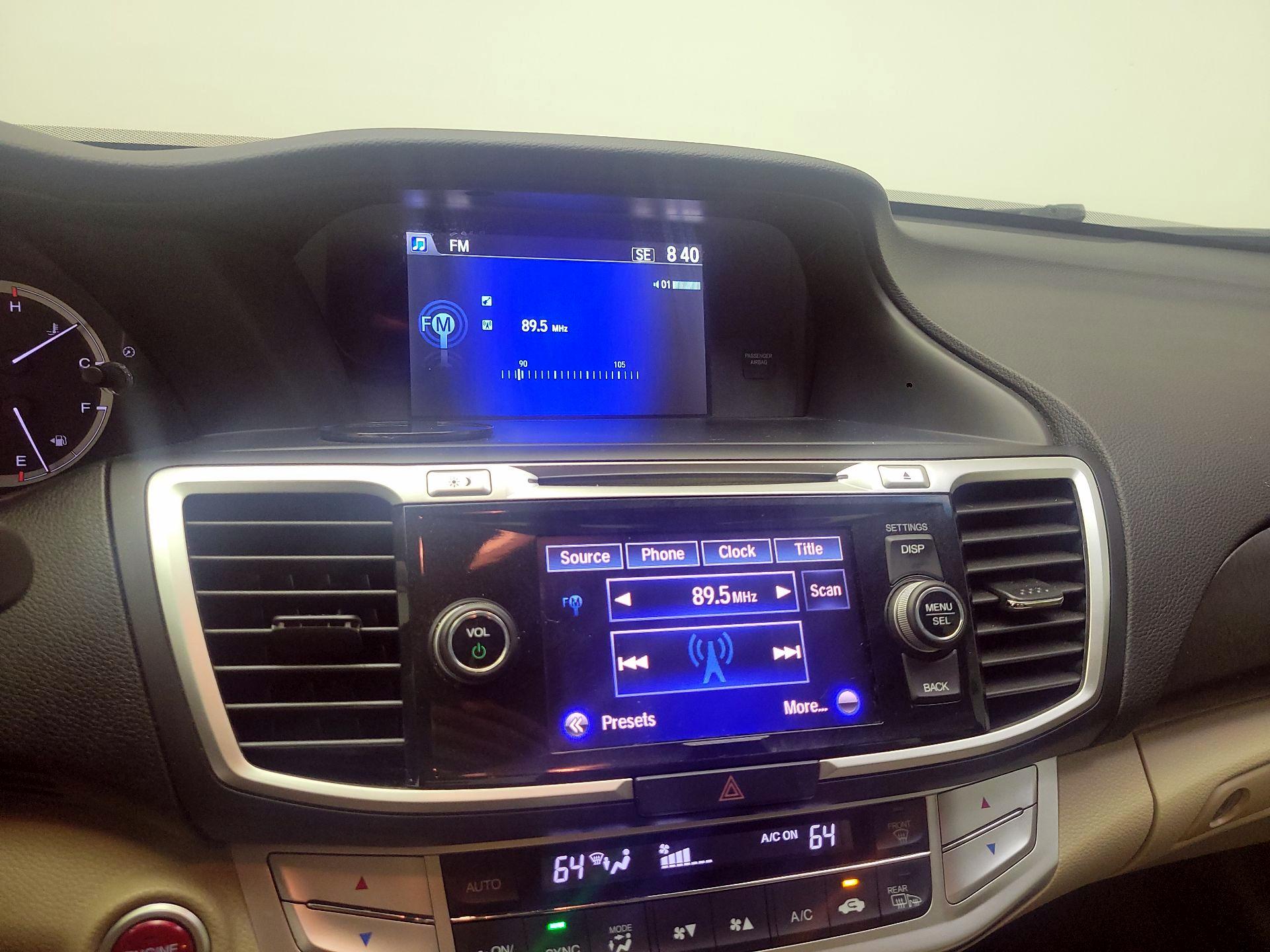 Thumbnail: 2015 Honda Accord - 13