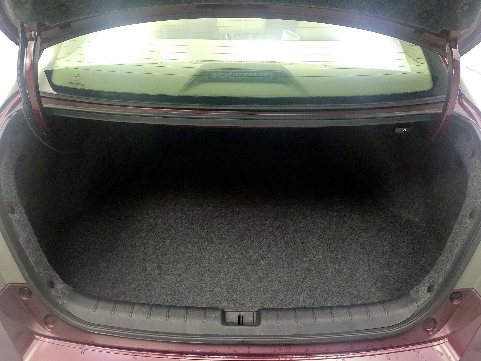 Thumbnail: 2015 Honda Accord - 19