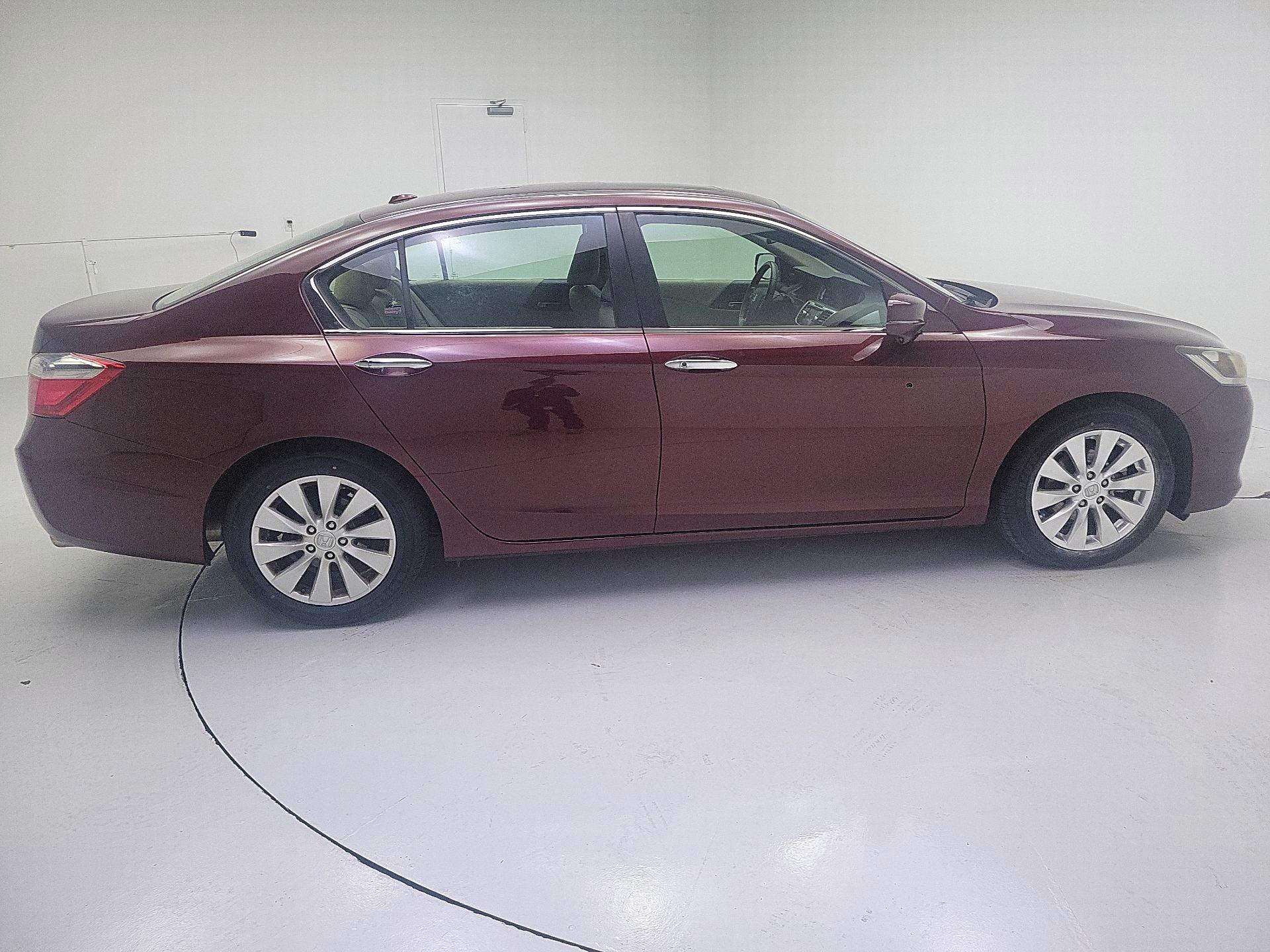 Thumbnail: 2015 Honda Accord - 4