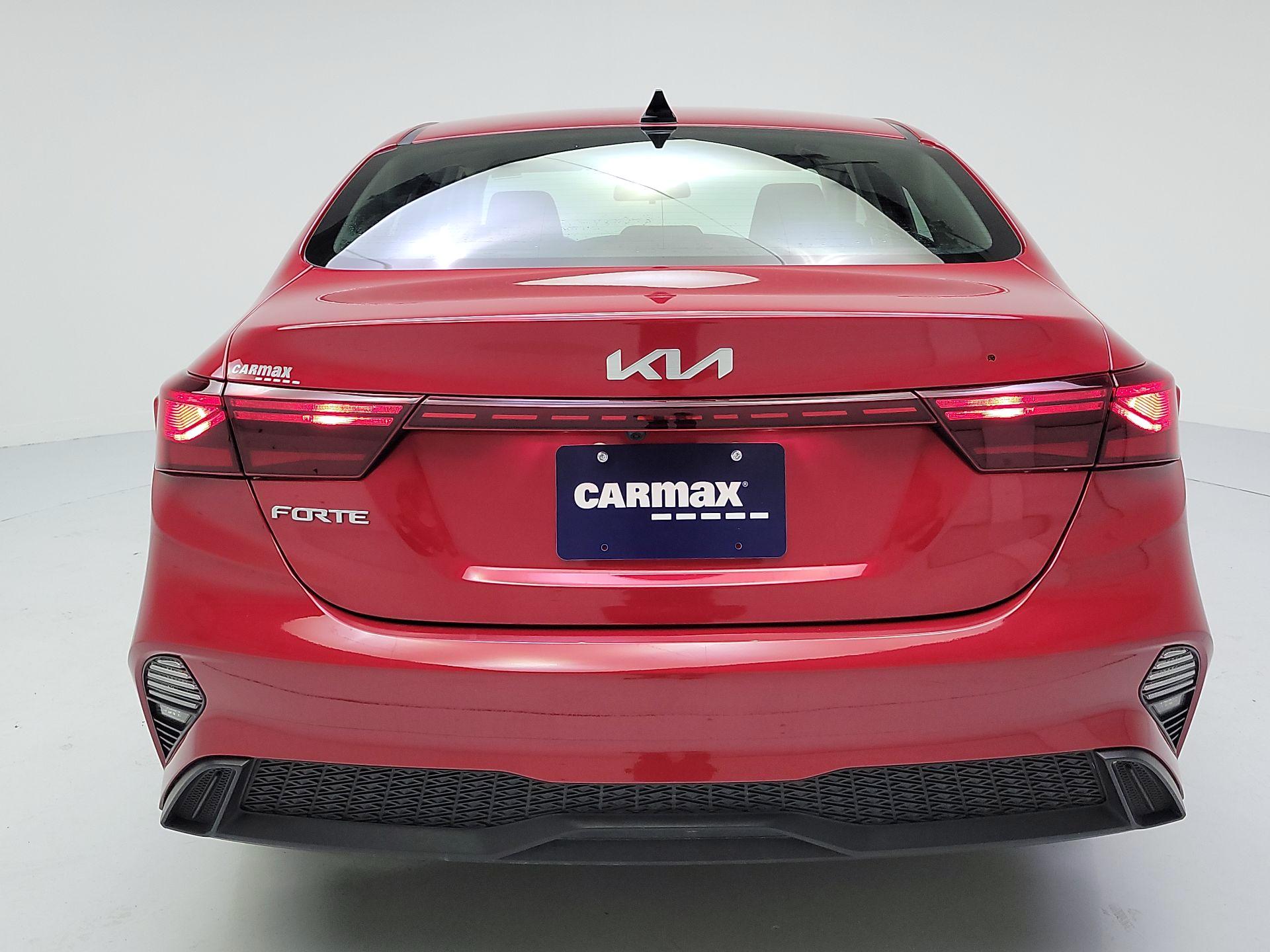 Thumbnail: 2024 Kia Forte - 6