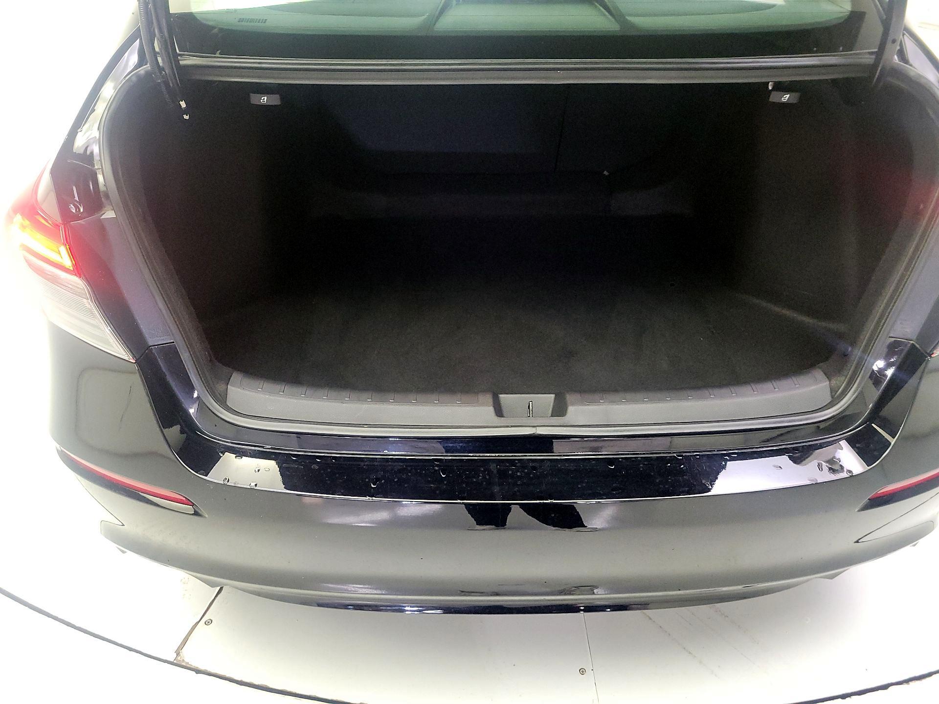 Thumbnail: 2024 Honda Civic - 20