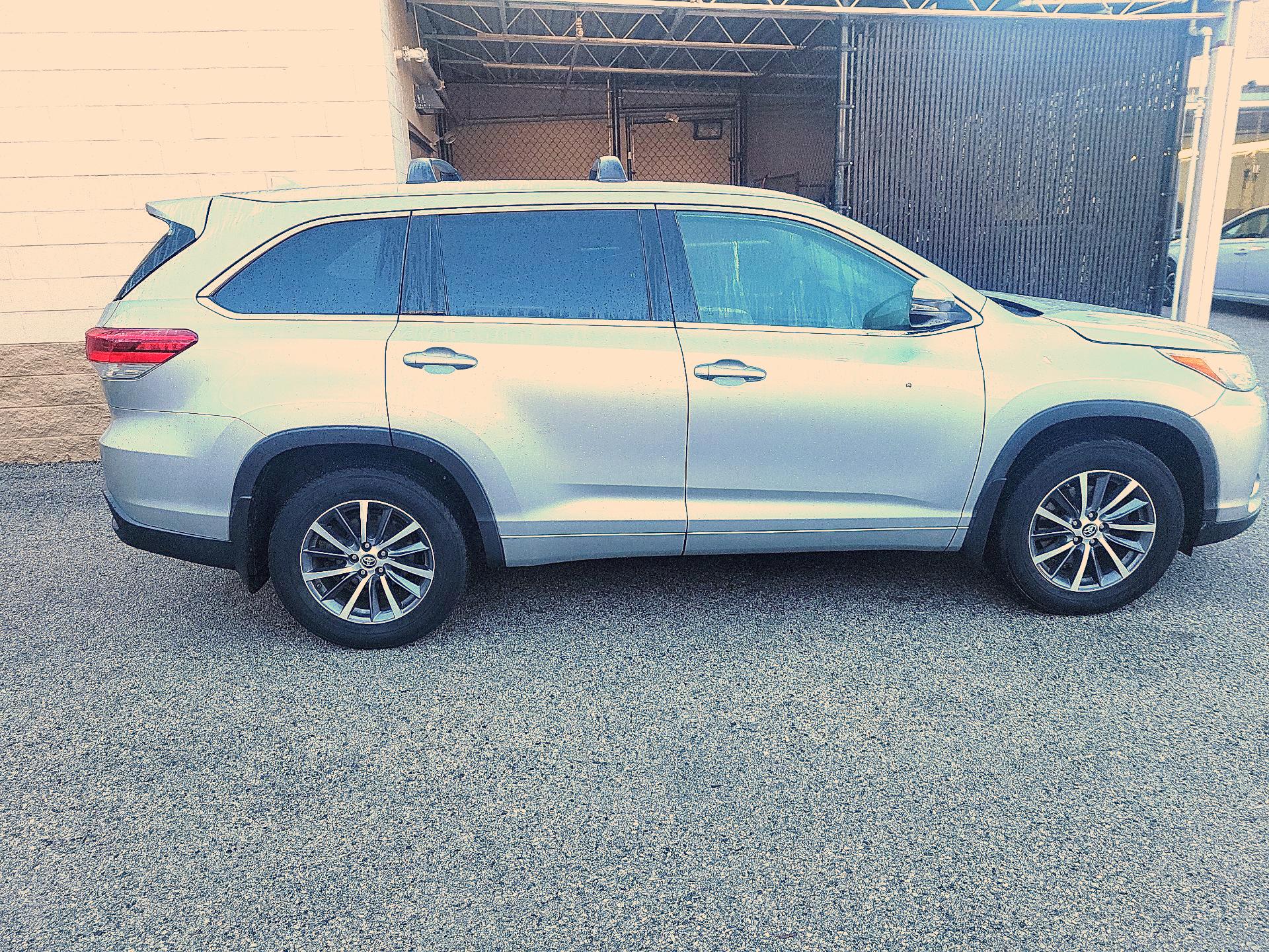 Thumbnail: 2018 Toyota Highlander - 4