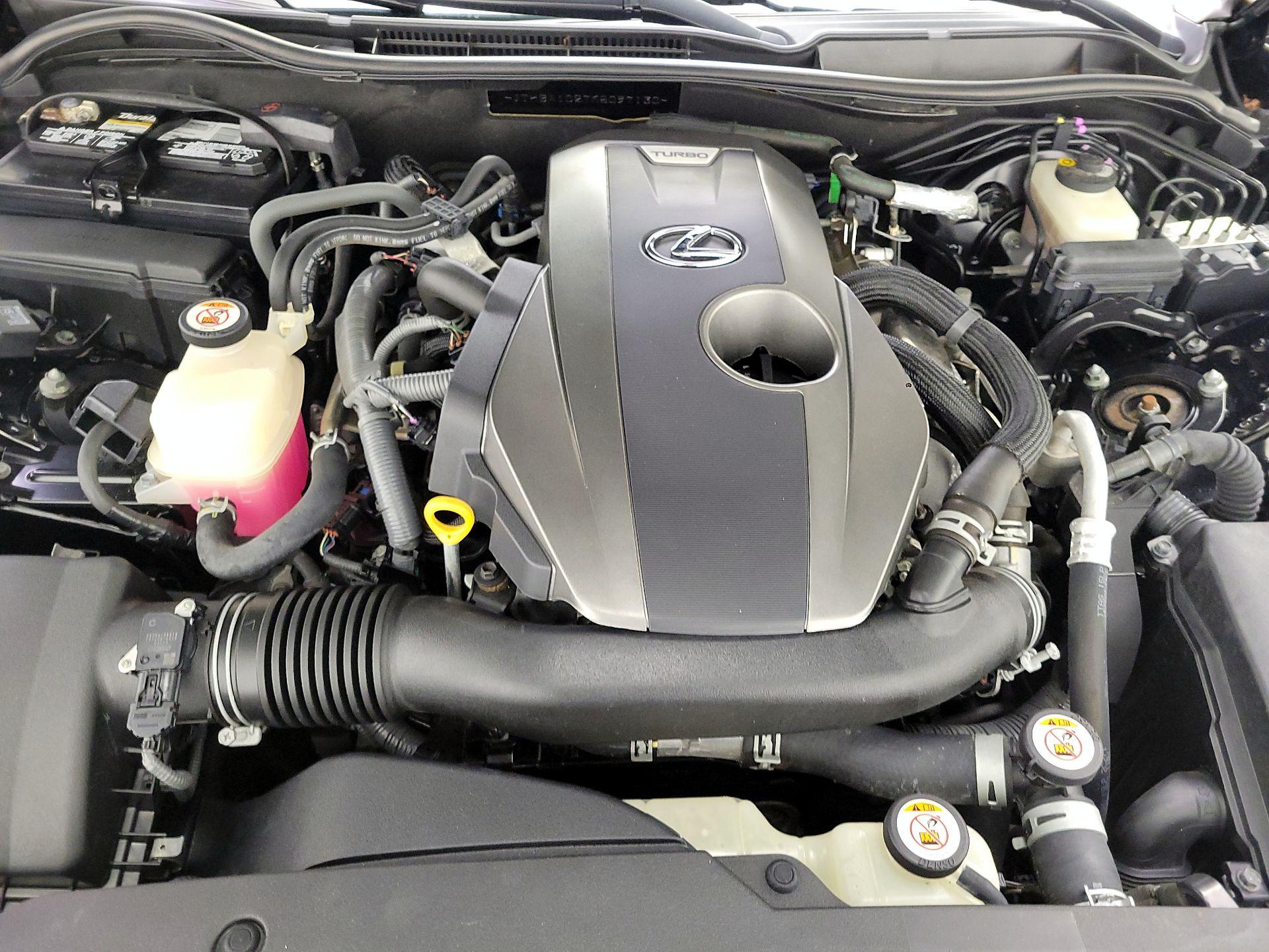 Thumbnail: 2019 Lexus IS - 19