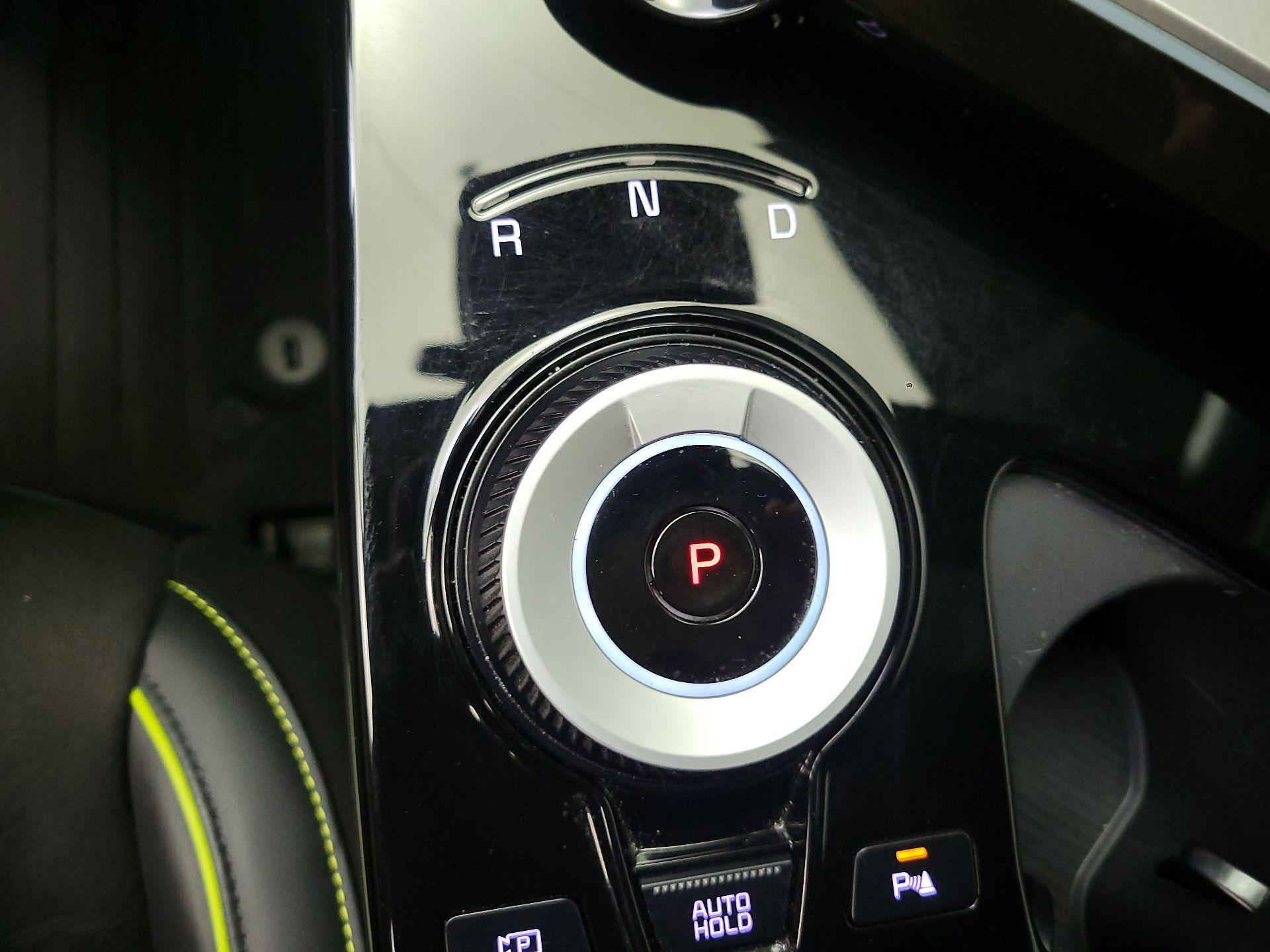 Thumbnail: 2023 Kia EV6 - 15