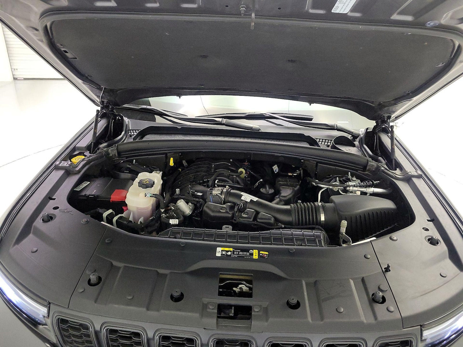 2024 Jeep Grand Cherokee Altitude - Photo 23