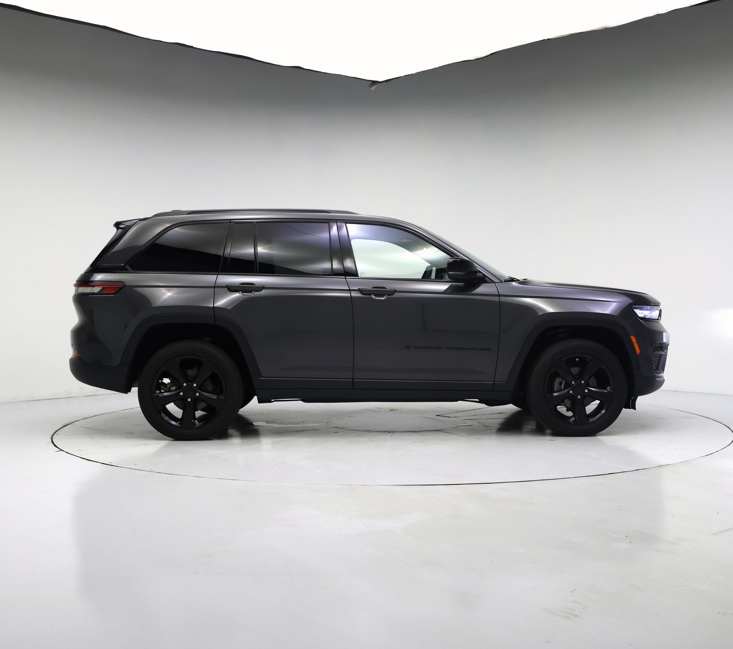 Thumbnail: 2024 Jeep Grand Cherokee - 7