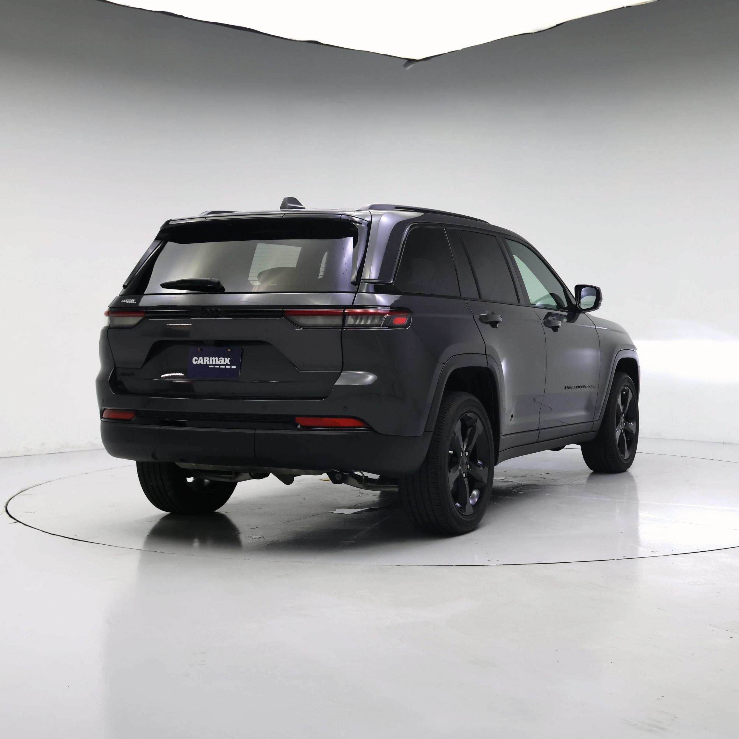 Thumbnail: 2024 Jeep Grand Cherokee - 8
