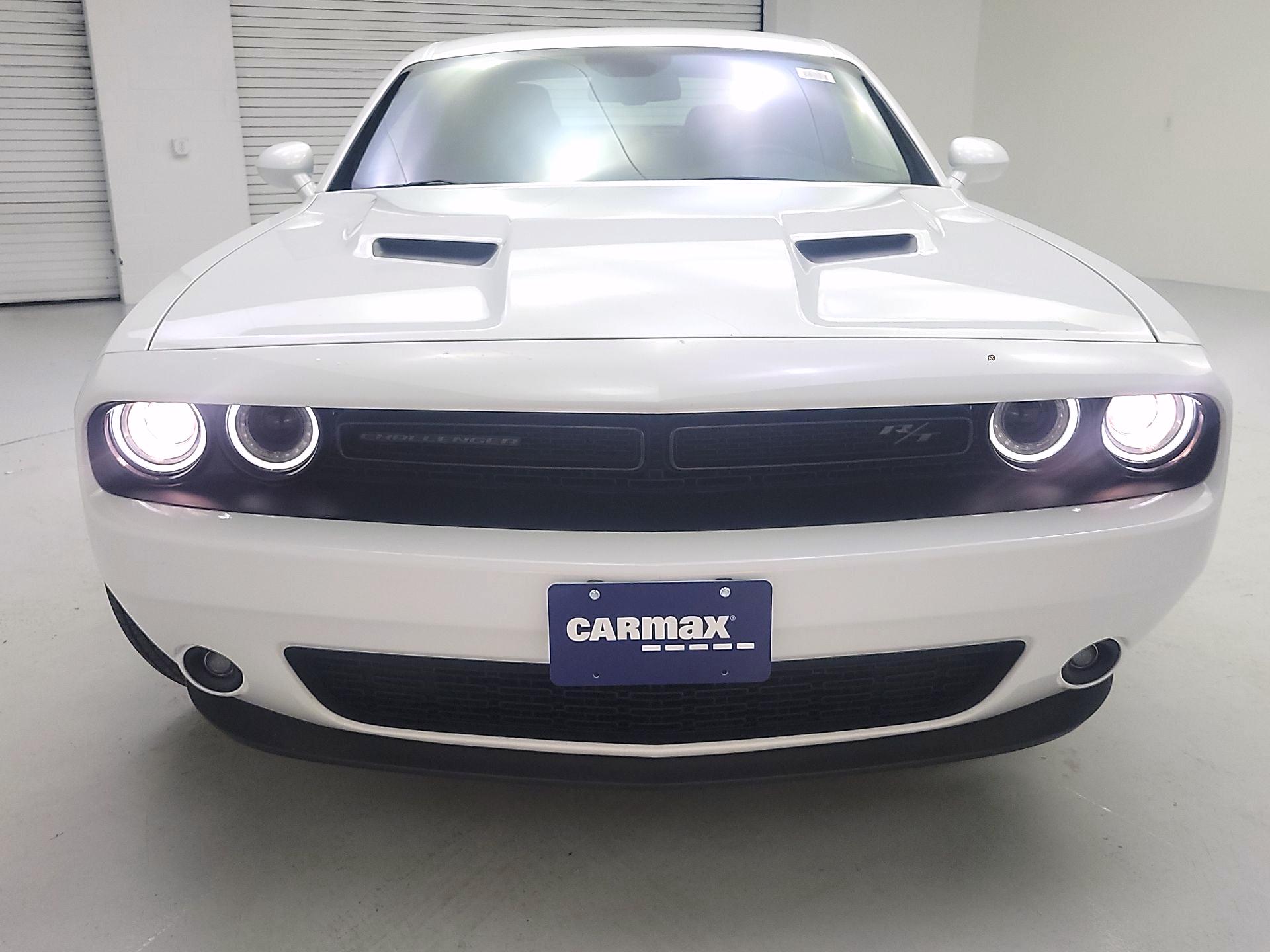 Thumbnail: 2018 Dodge Challenger - 2