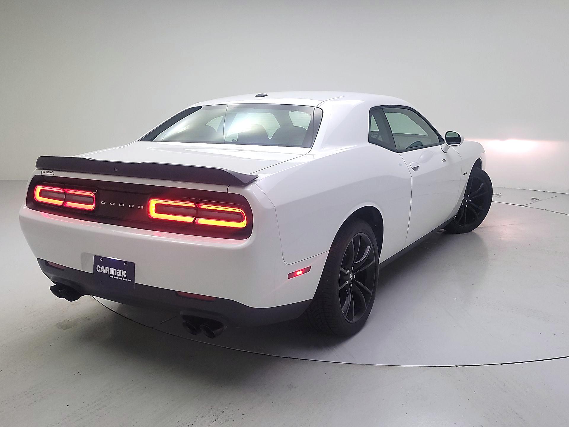 Thumbnail: 2018 Dodge Challenger - 5