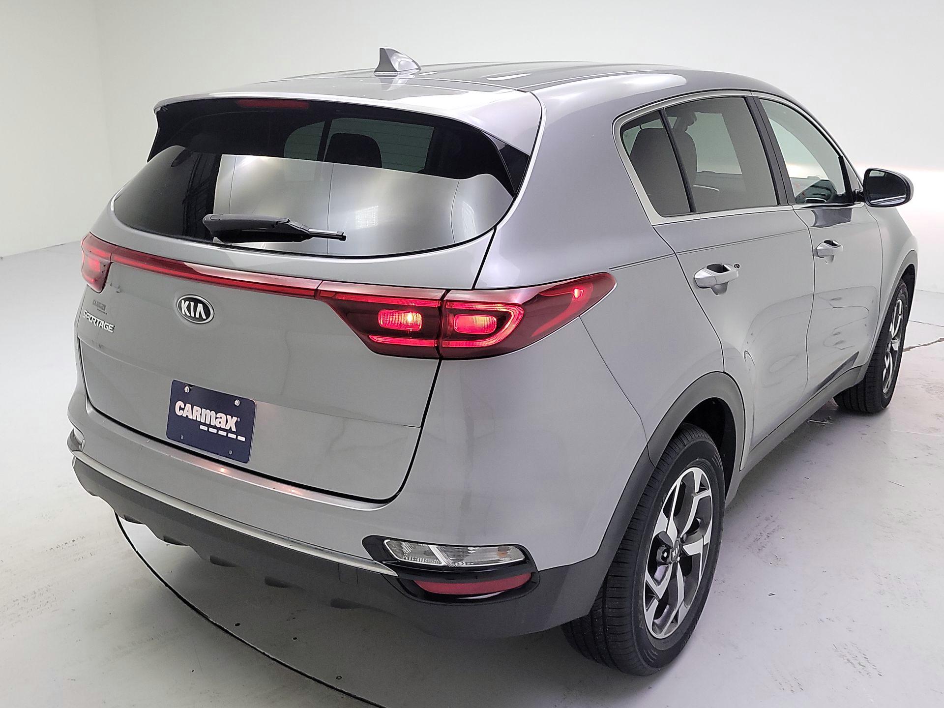 Thumbnail: 2020 Kia Sportage - 5