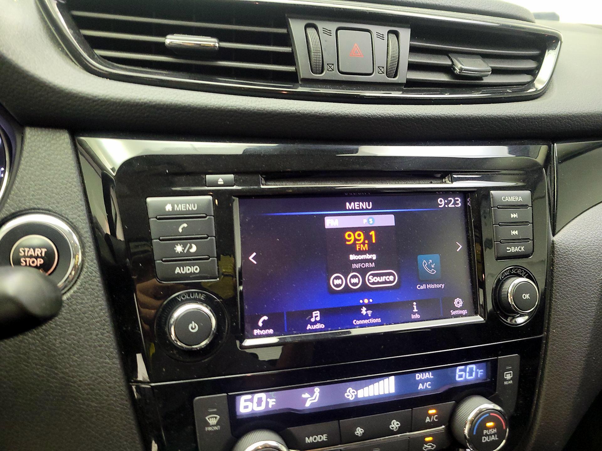 Thumbnail: 2019 Nissan Rogue Sport - 13