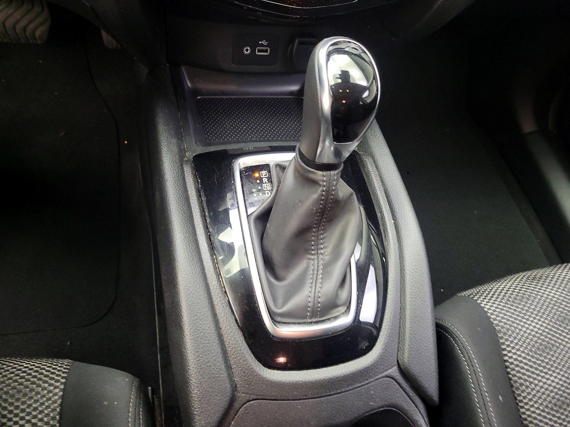 Thumbnail: 2019 Nissan Rogue Sport - 15