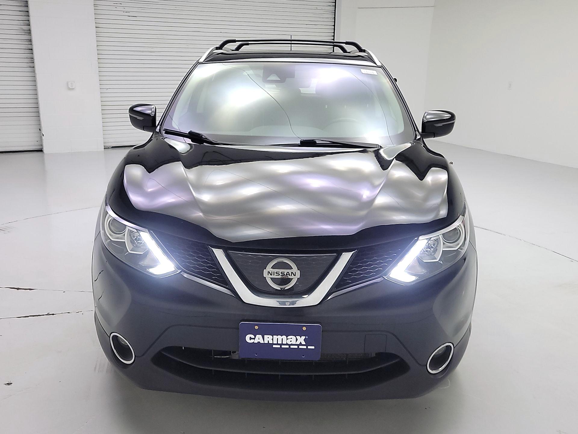 Thumbnail: 2019 Nissan Rogue Sport - 2