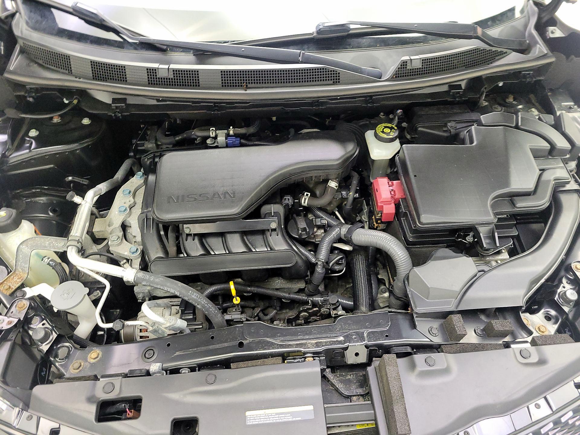 Thumbnail: 2019 Nissan Rogue Sport - 19