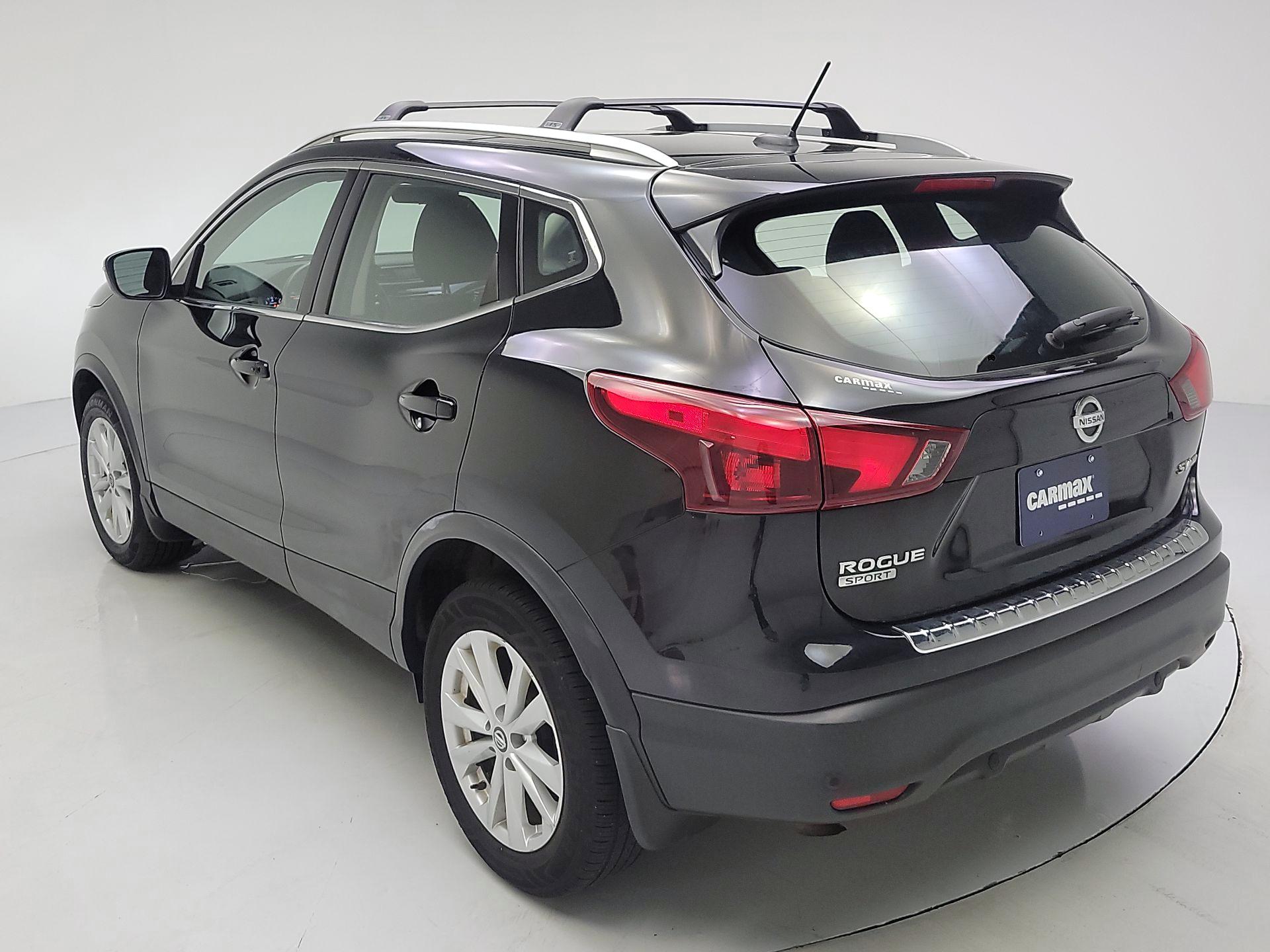 Thumbnail: 2019 Nissan Rogue Sport - 7