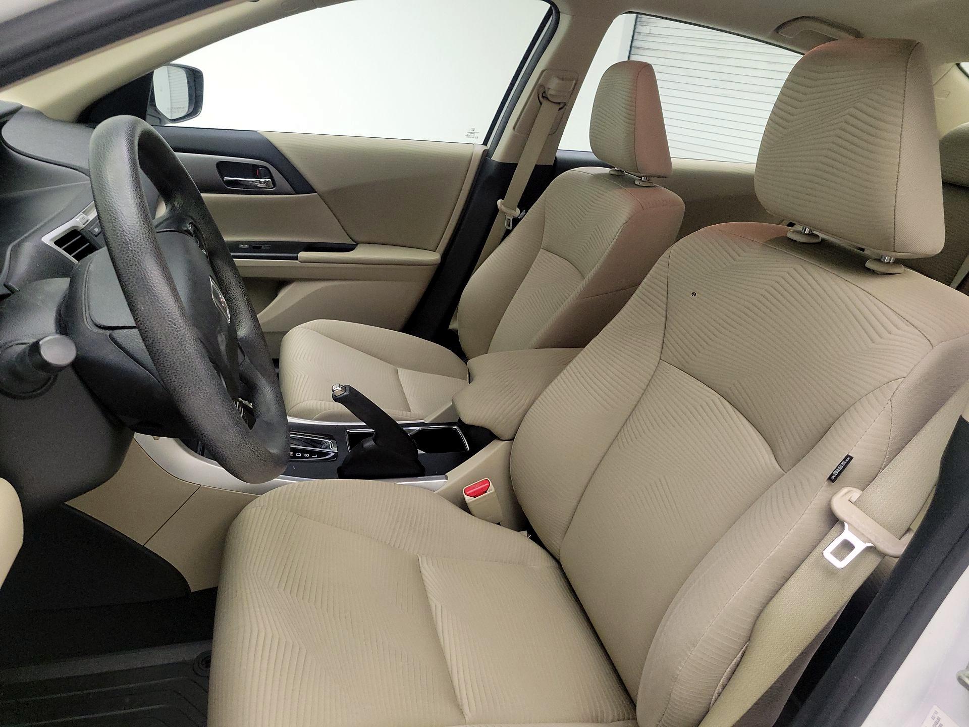 Thumbnail: 2015 Honda Accord - 9