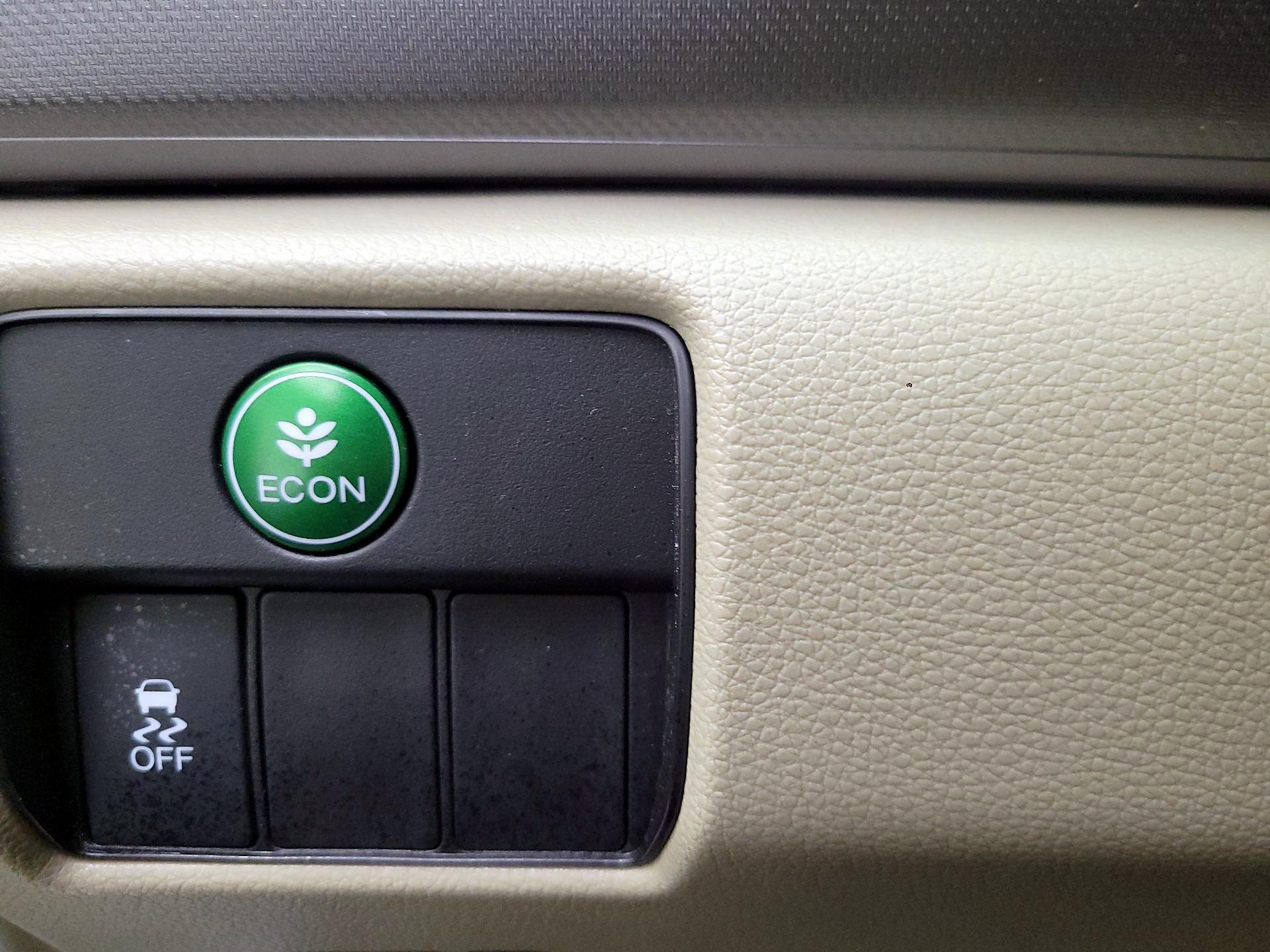 Thumbnail: 2015 Honda Accord - 11