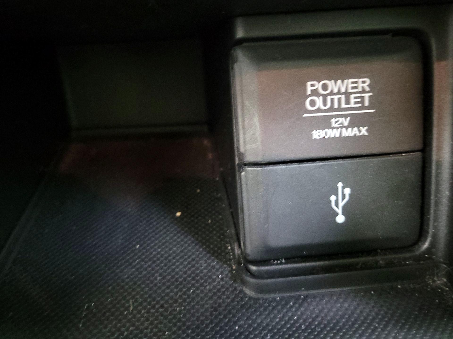 Thumbnail: 2015 Honda Accord - 16