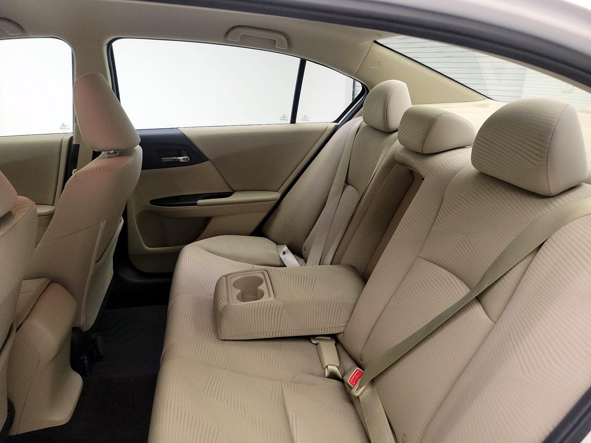 Thumbnail: 2015 Honda Accord - 17