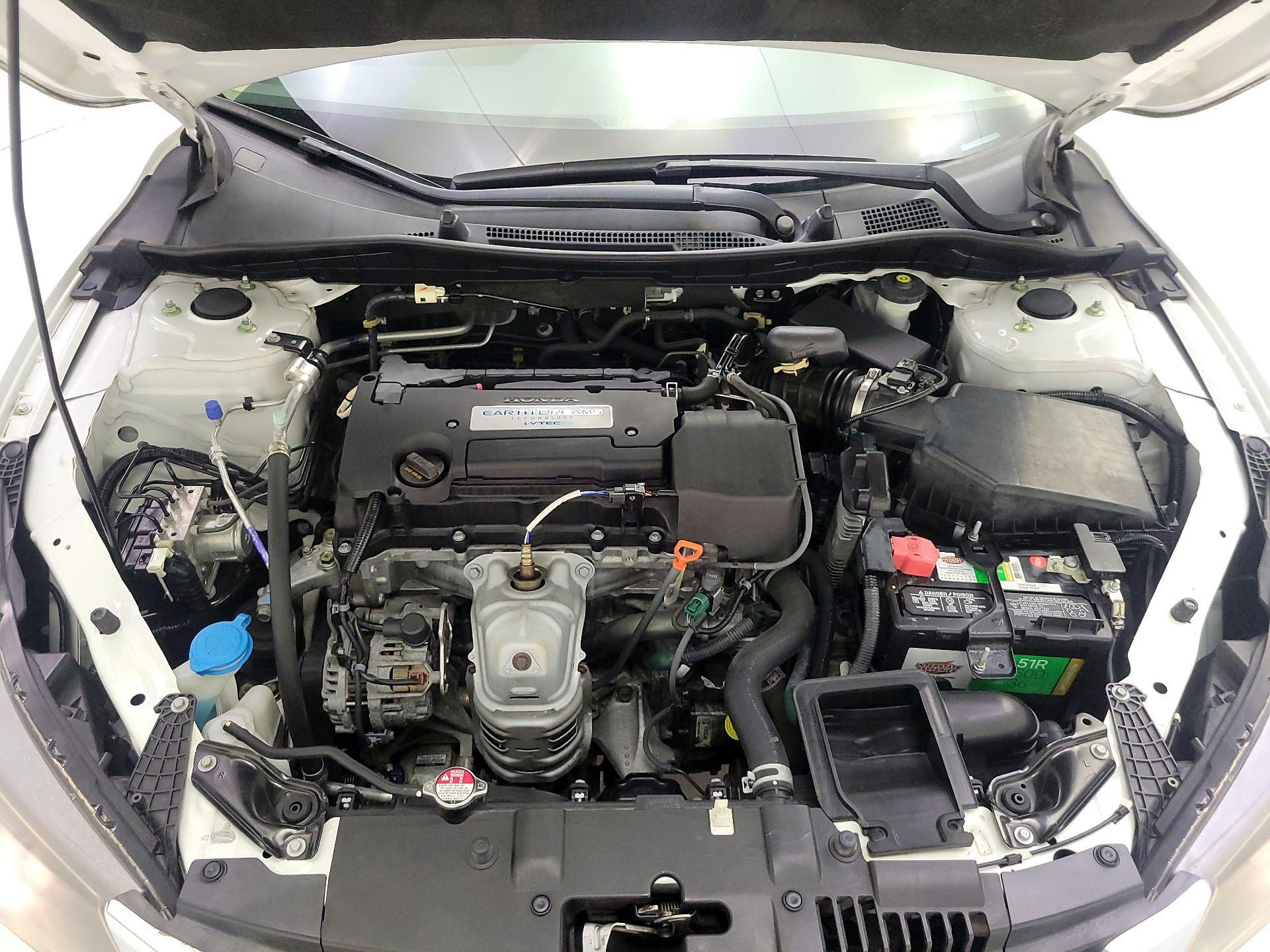 Thumbnail: 2015 Honda Accord - 19