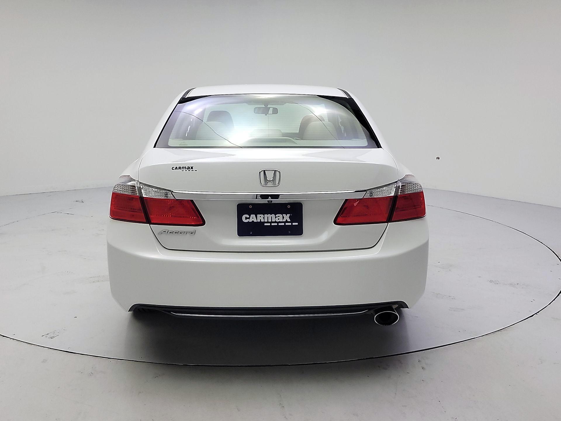 Thumbnail: 2015 Honda Accord - 6