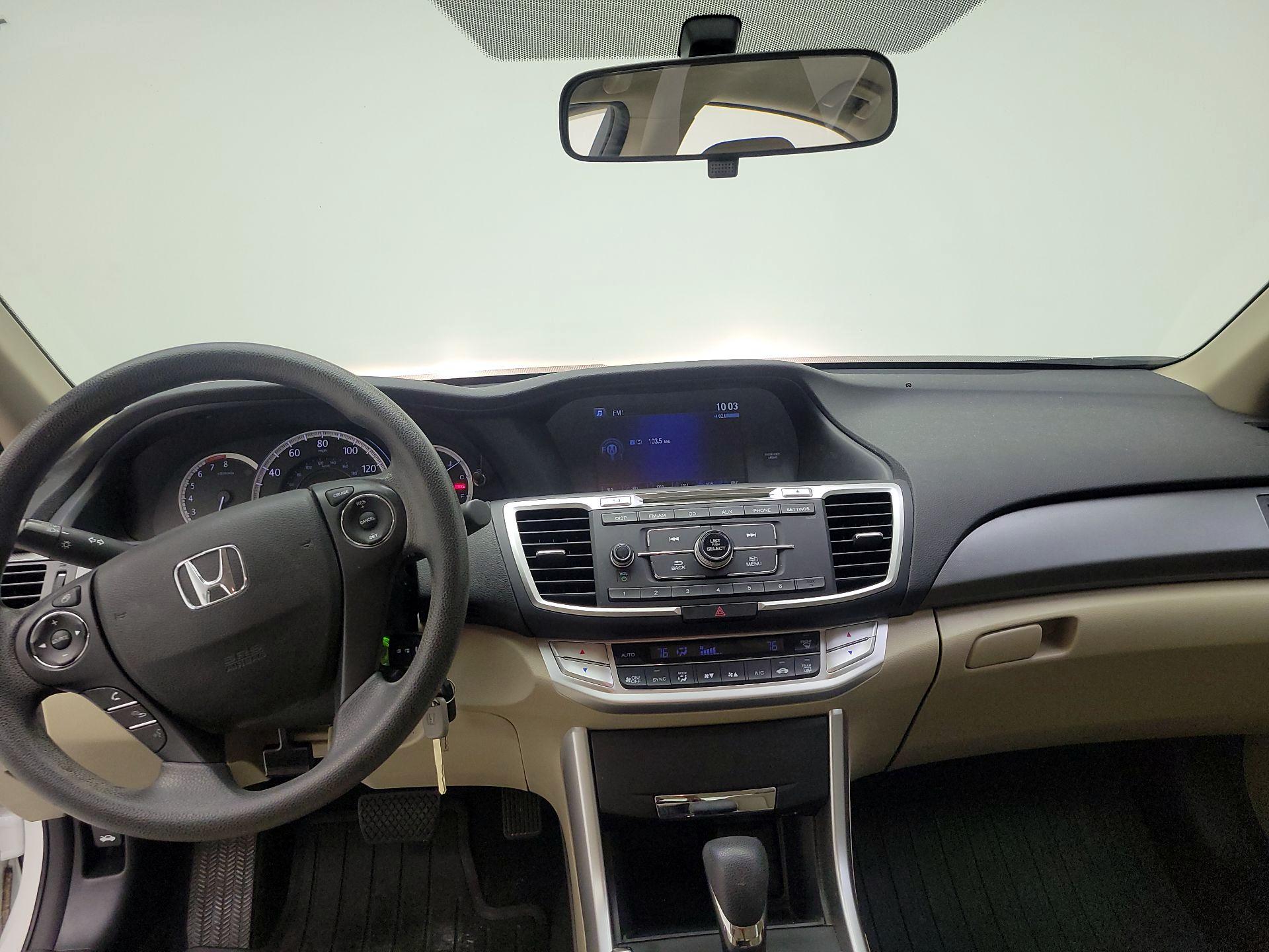 Thumbnail: 2015 Honda Accord - 8