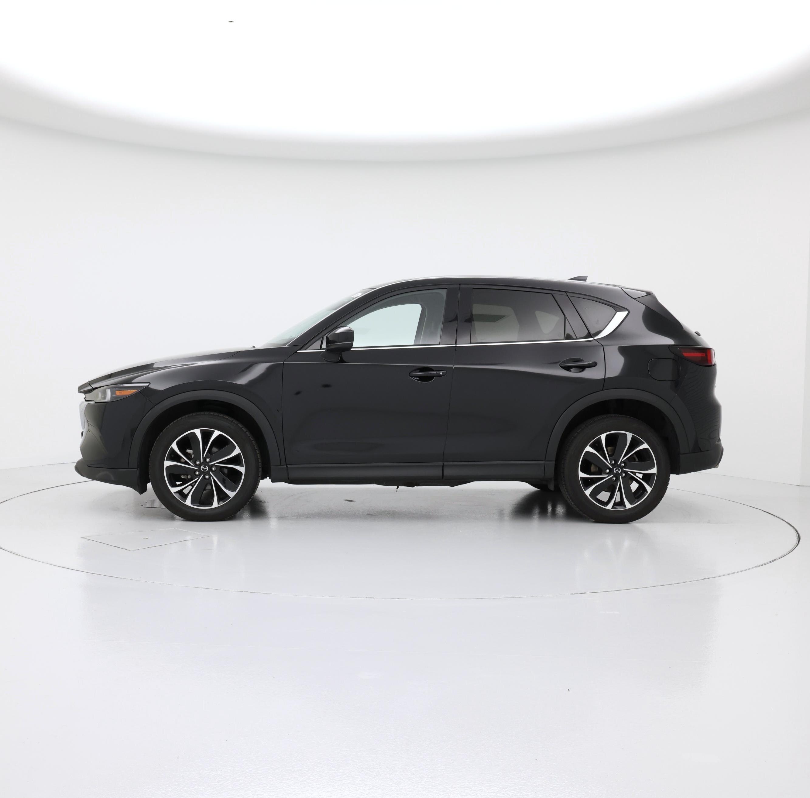 Thumbnail: 2022 Mazda CX-5 - 3