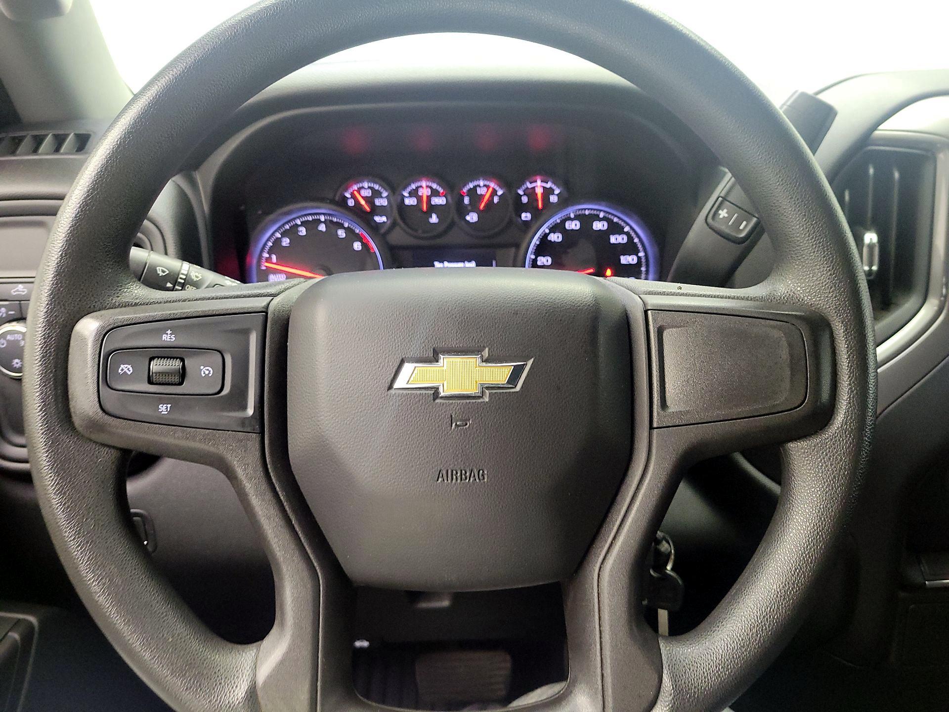 Thumbnail: 2020 Chevrolet Silverado 1500 - 10