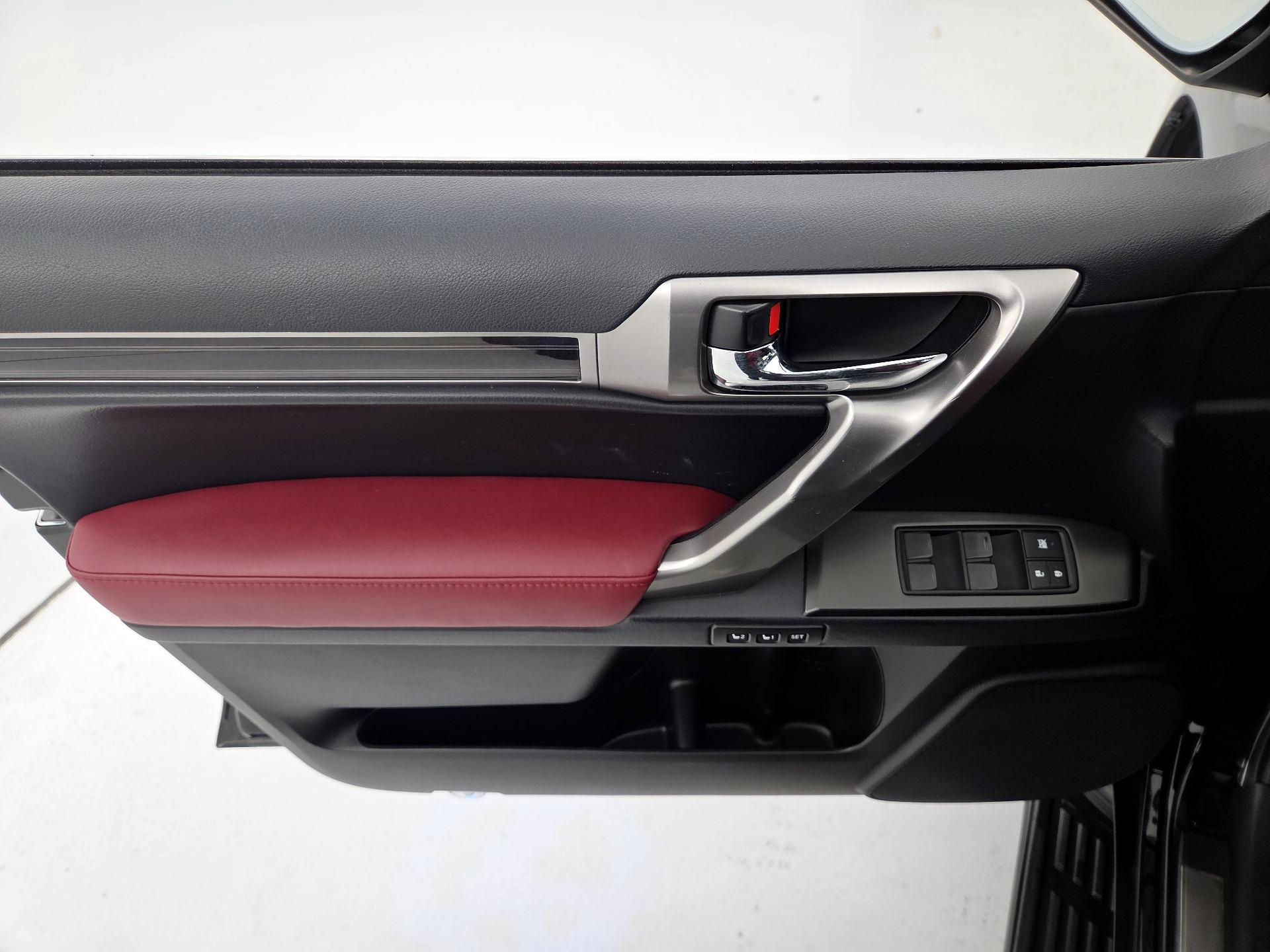 Thumbnail: 2022 Lexus GX - 12