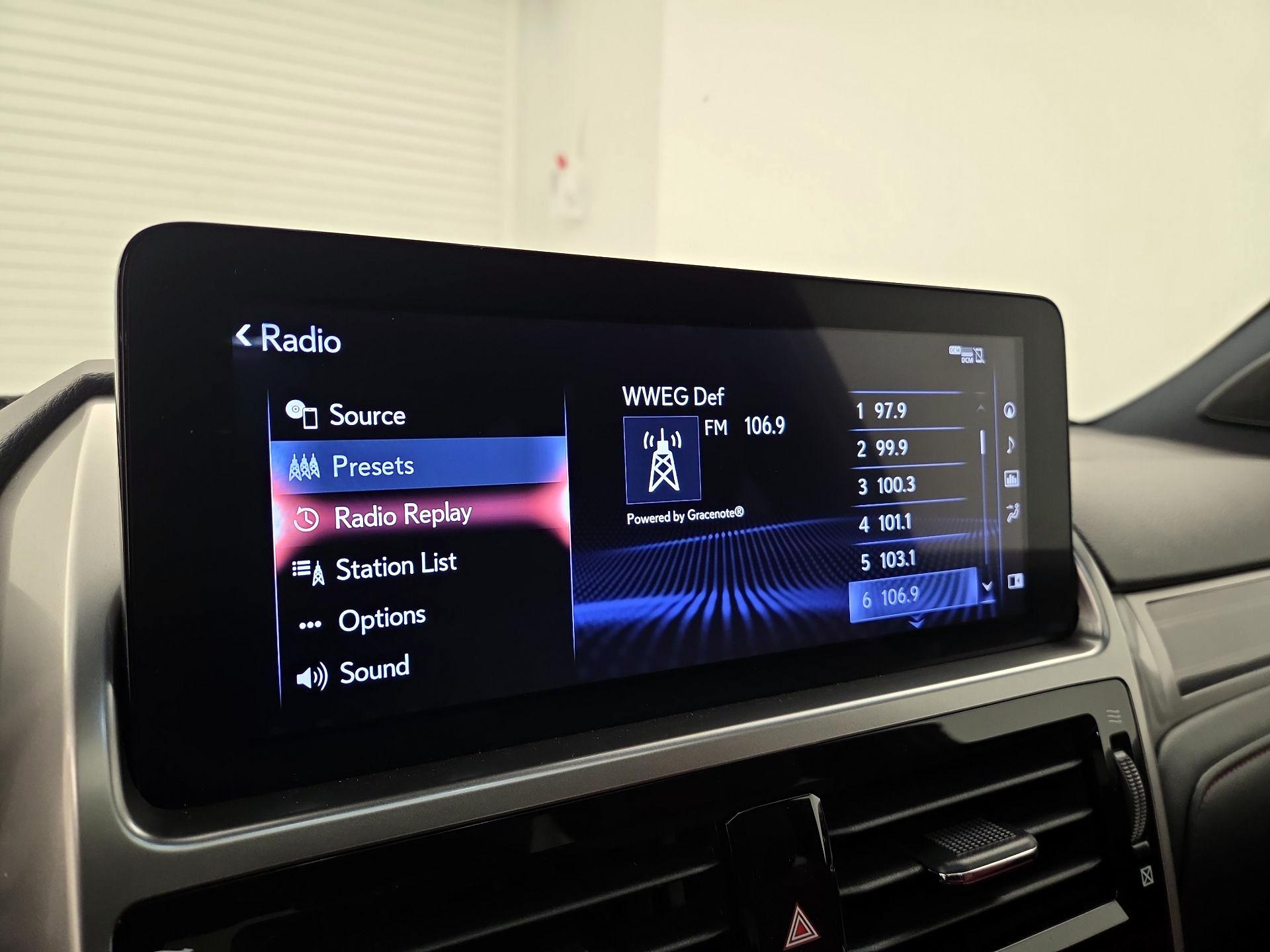 Thumbnail: 2022 Lexus GX - 16