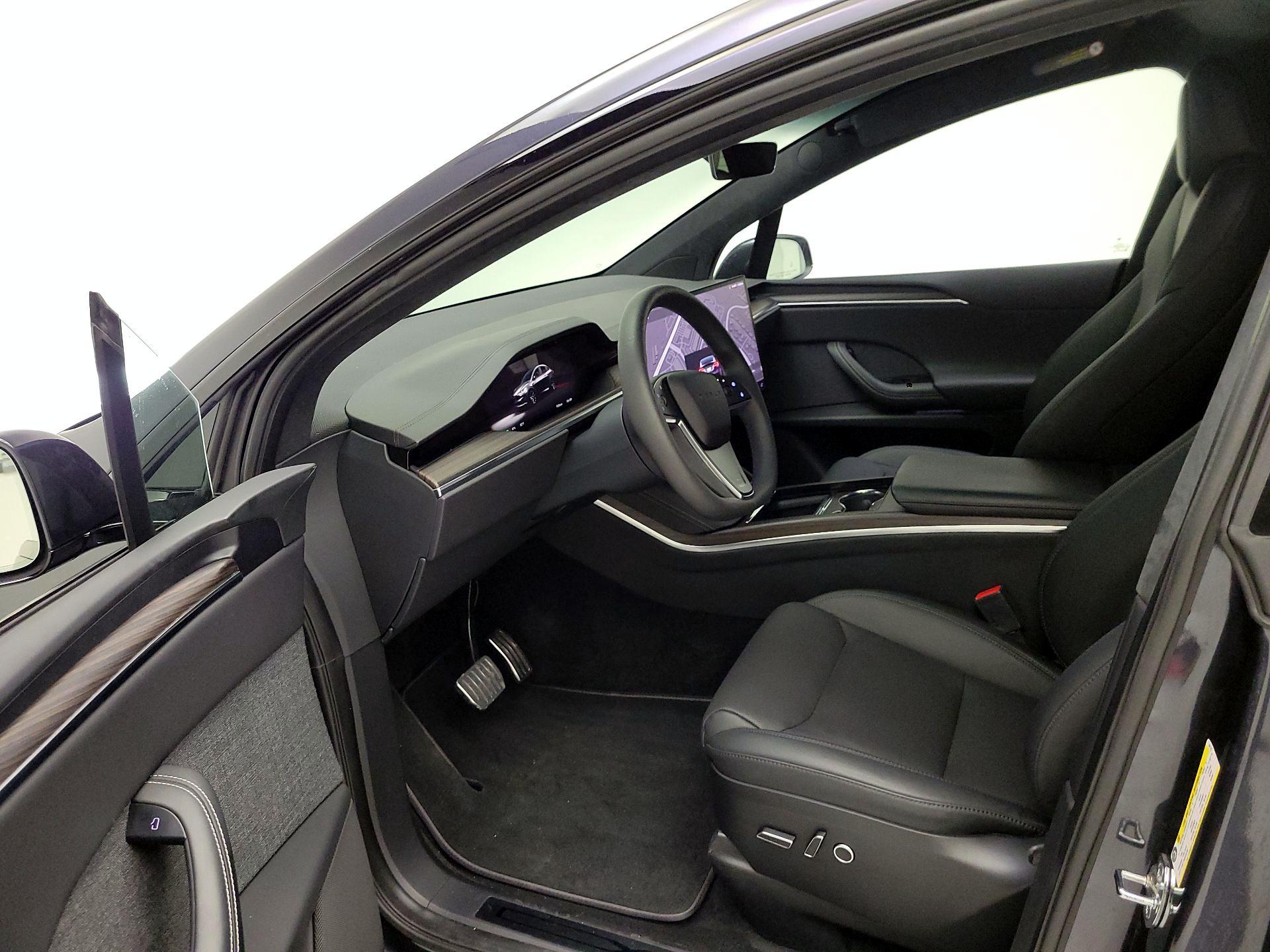 Thumbnail: 2024 Tesla Model X - 9