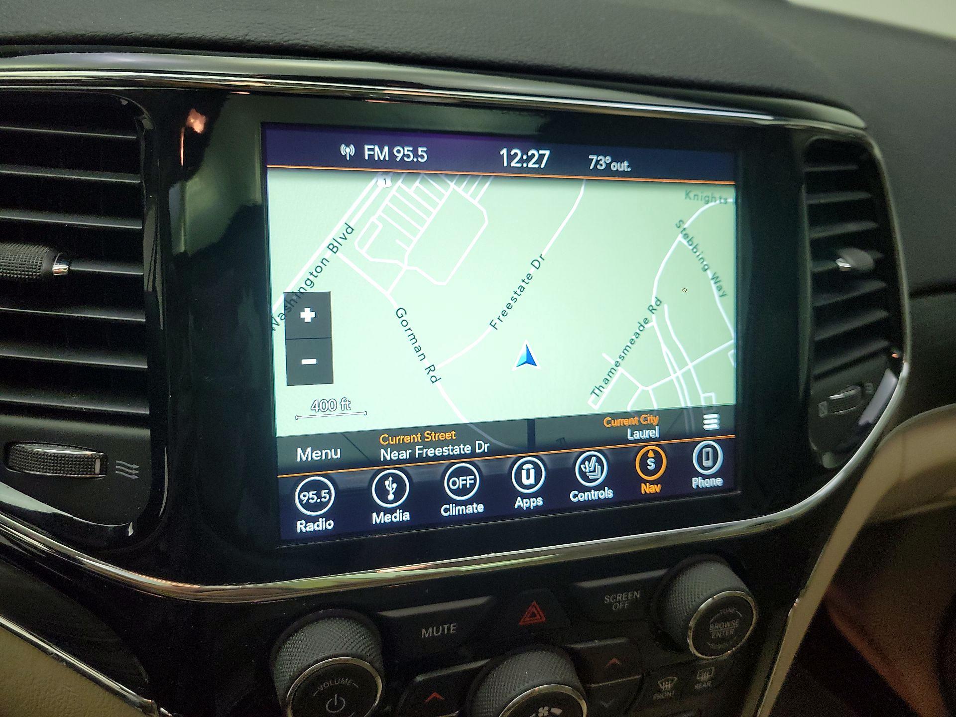 Thumbnail: 2019 Jeep Grand Cherokee - 12