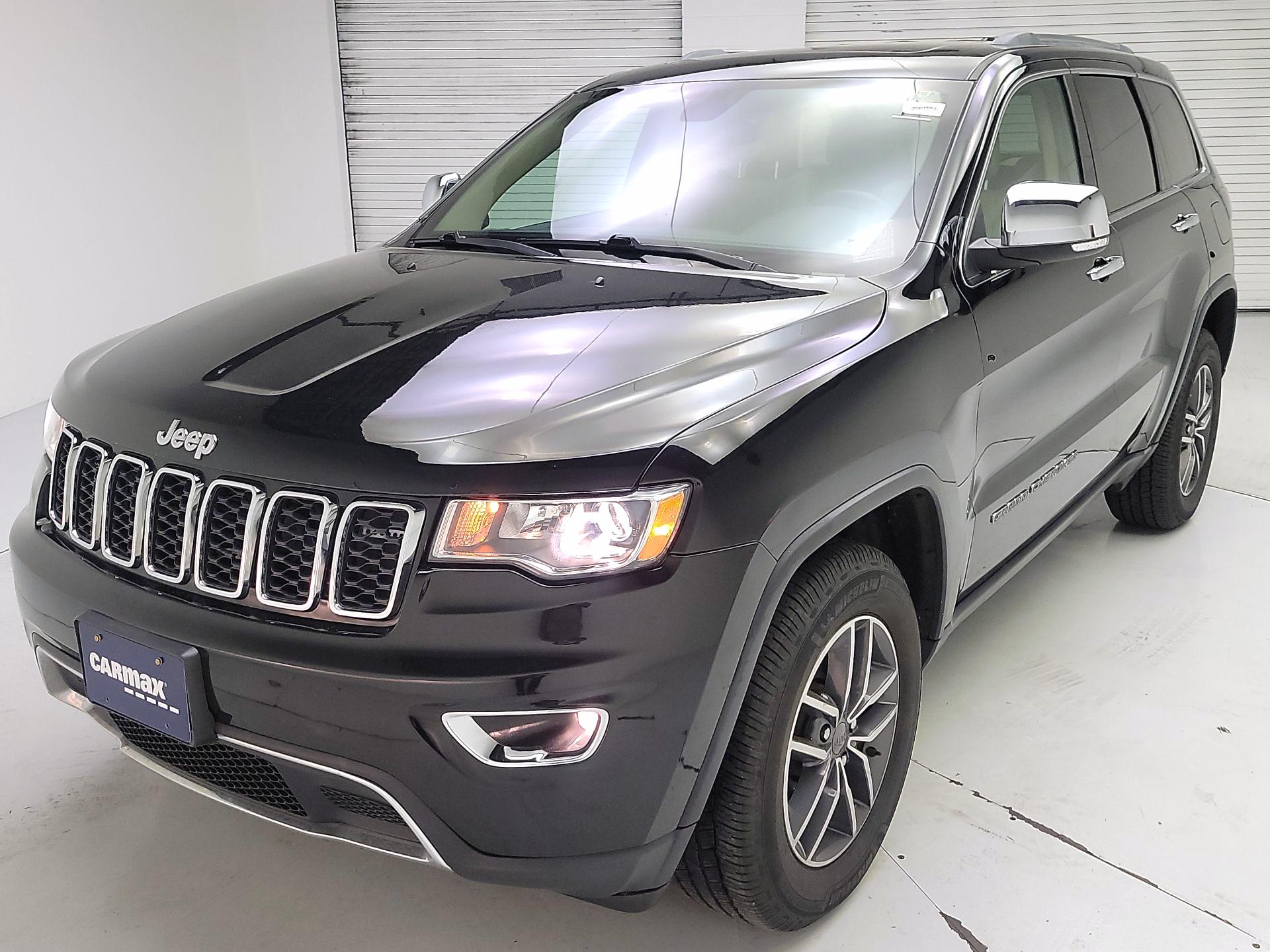 Thumbnail: 2019 Jeep Grand Cherokee - 3