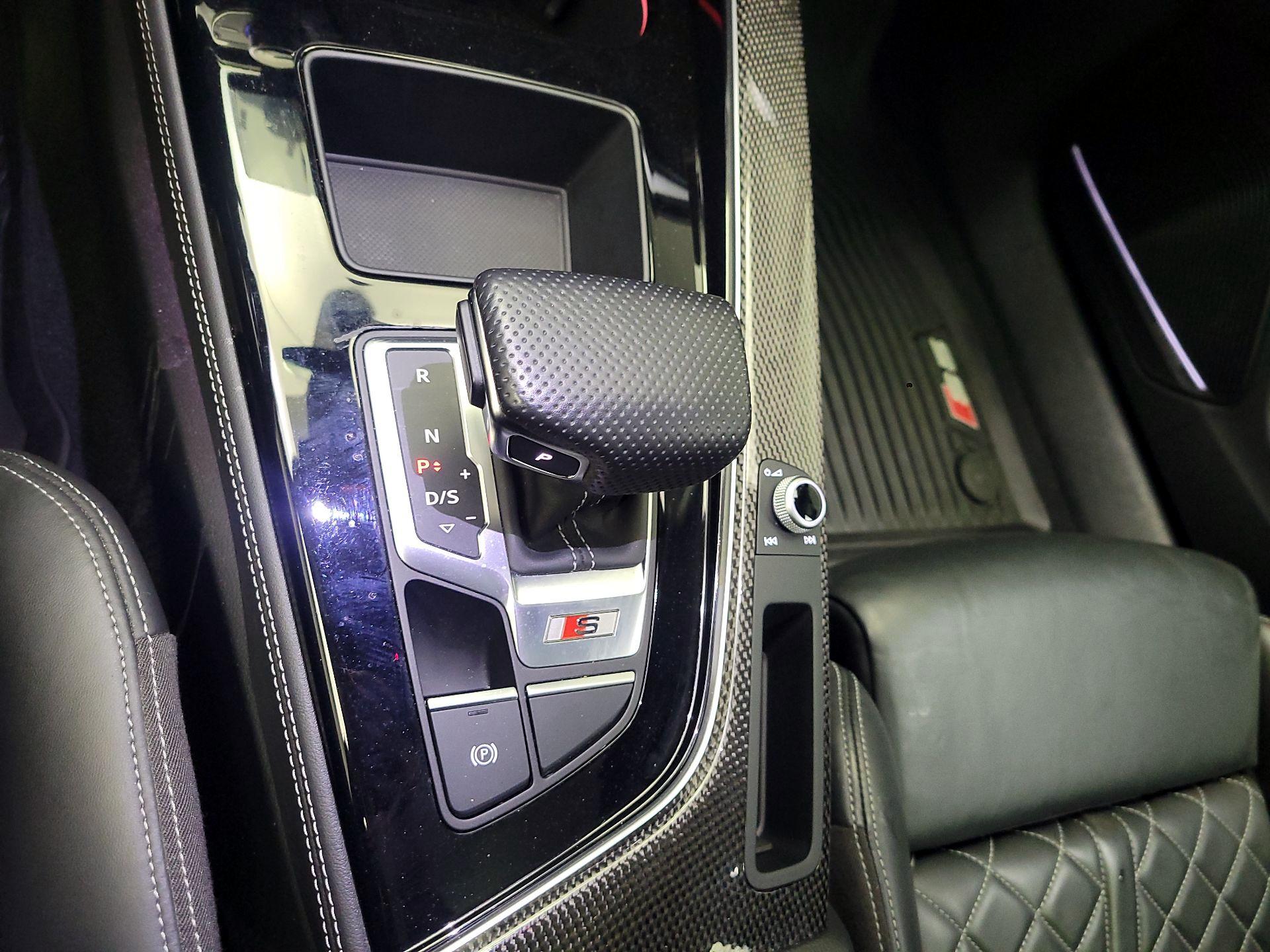 Thumbnail: 2021 Audi S5 - 18