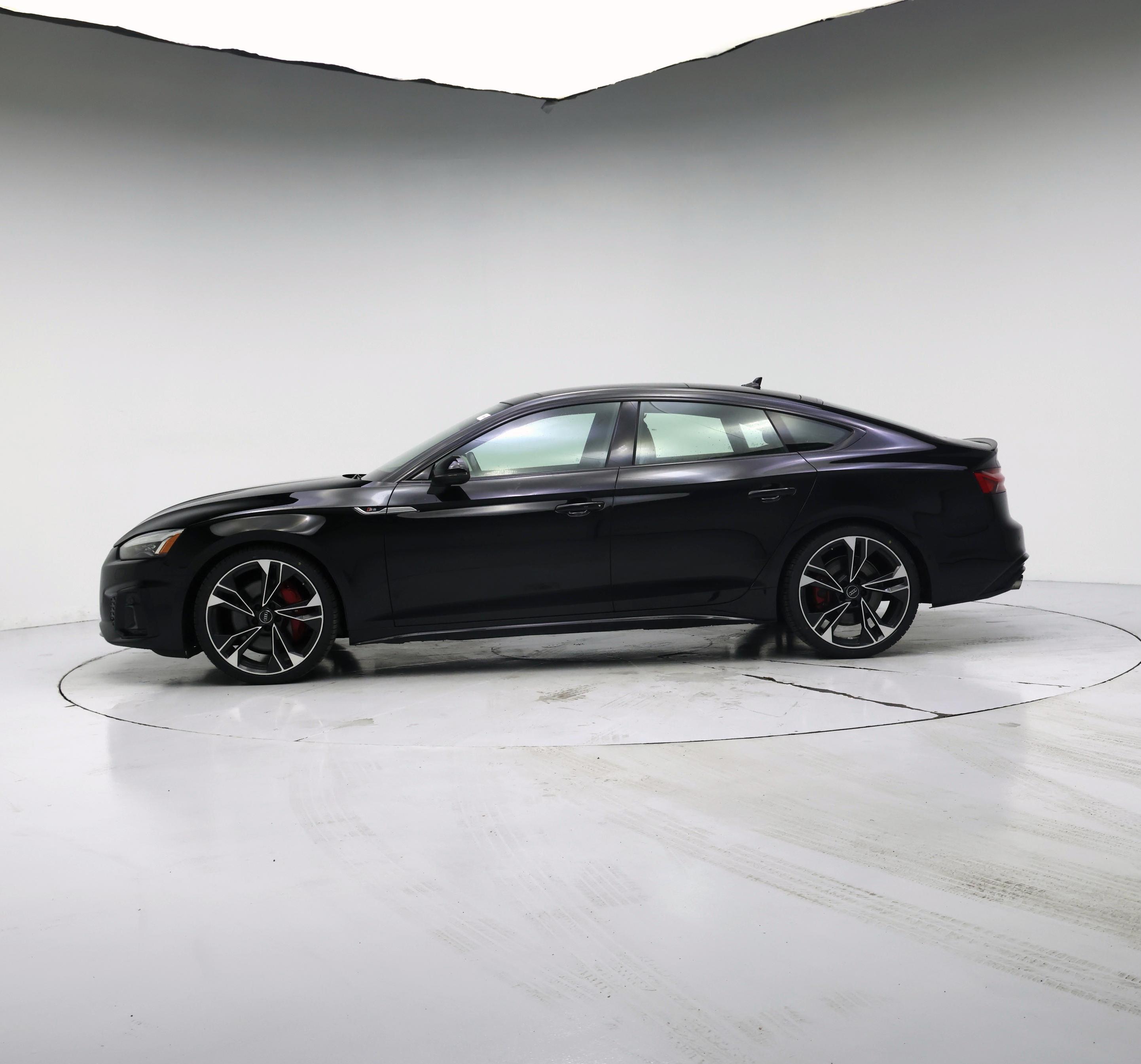 Thumbnail: 2021 Audi S5 - 3