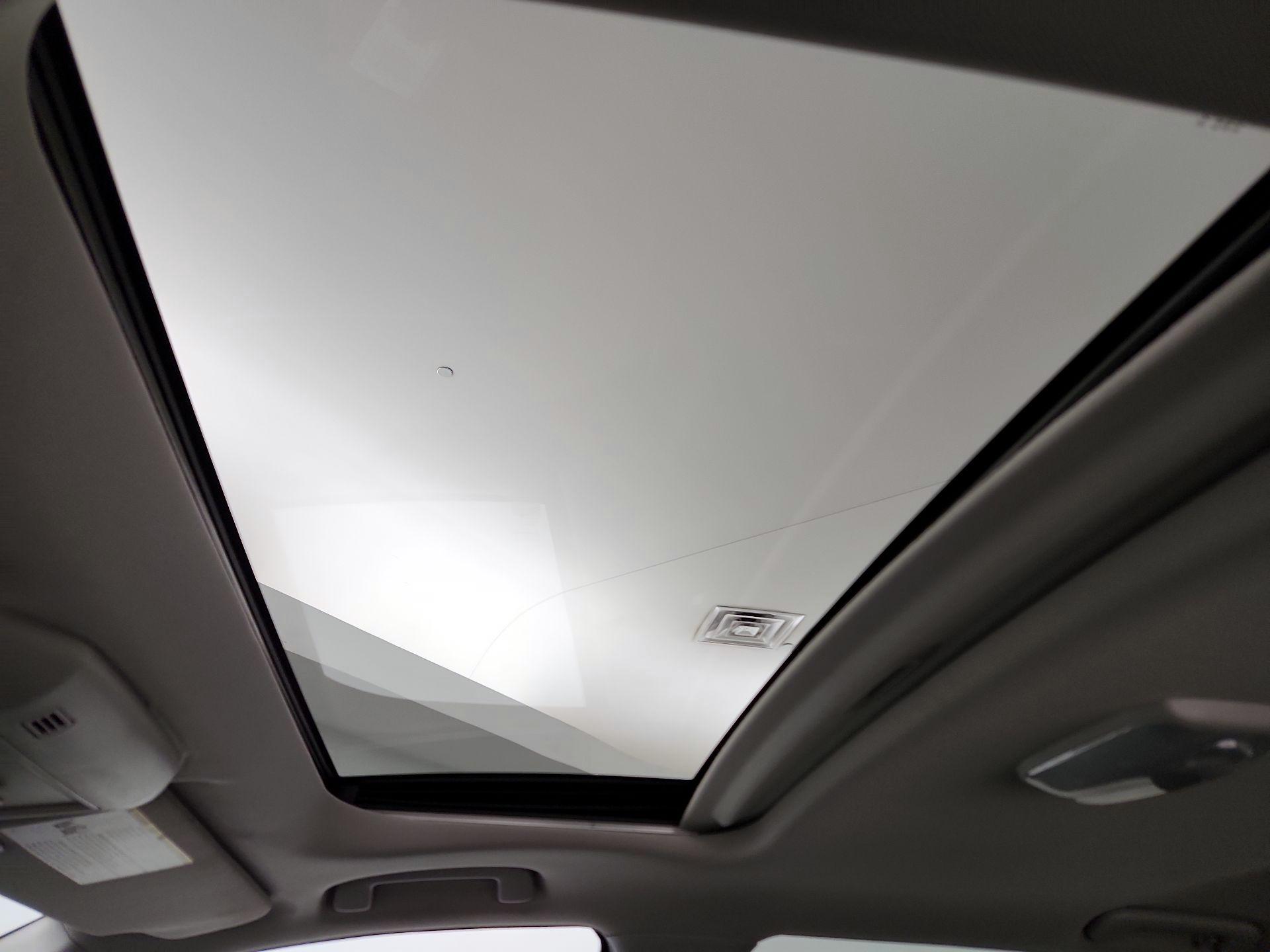 Thumbnail: 2021 Toyota Tundra - 19