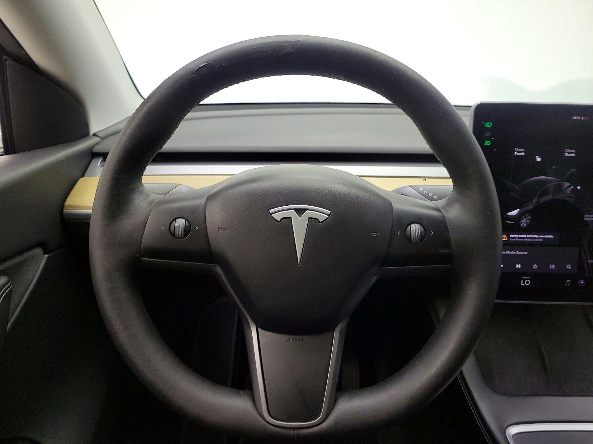 Thumbnail: 2021 Tesla Model Y - 10