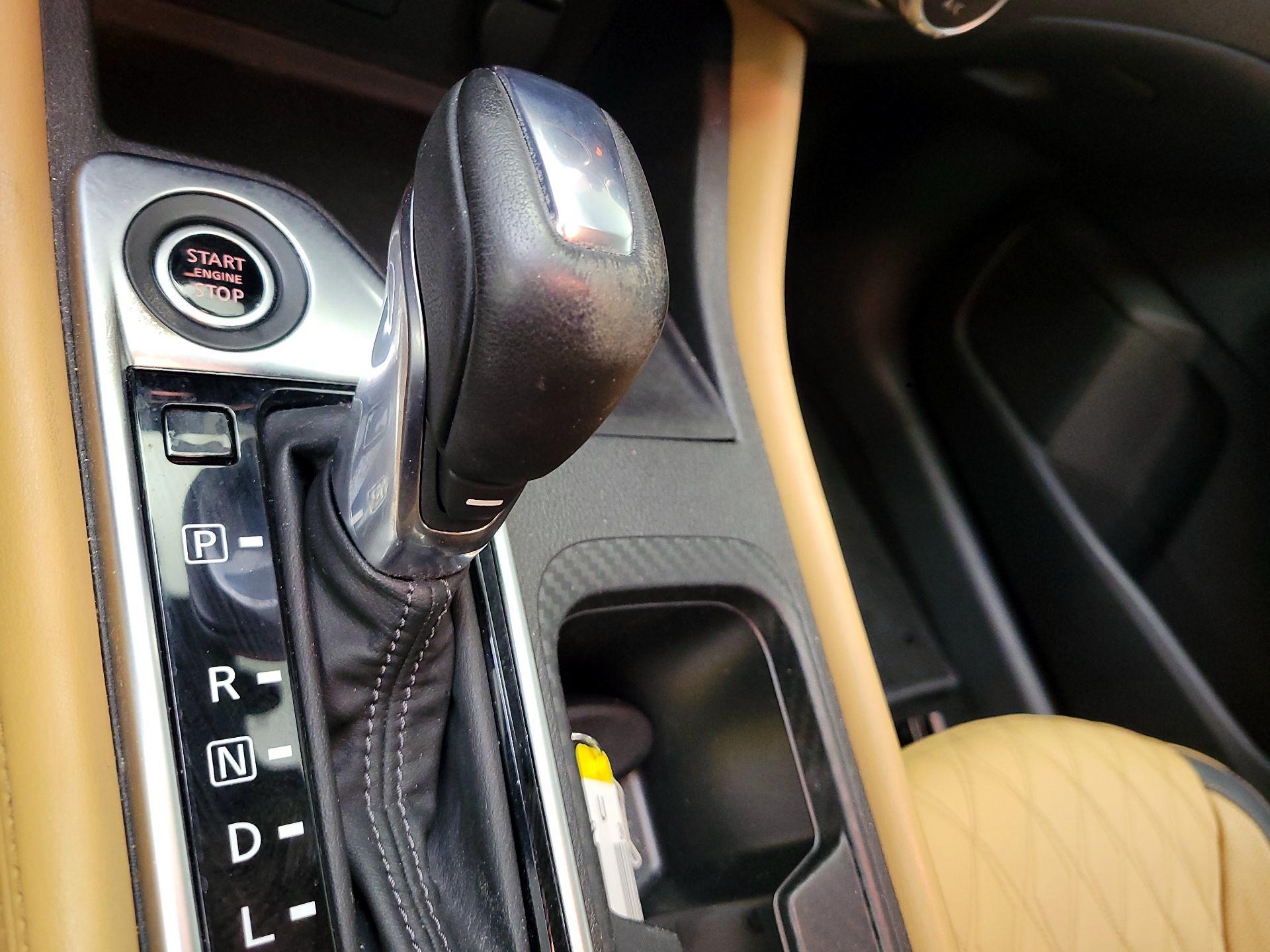 Thumbnail: 2020 Nissan Sentra - 15