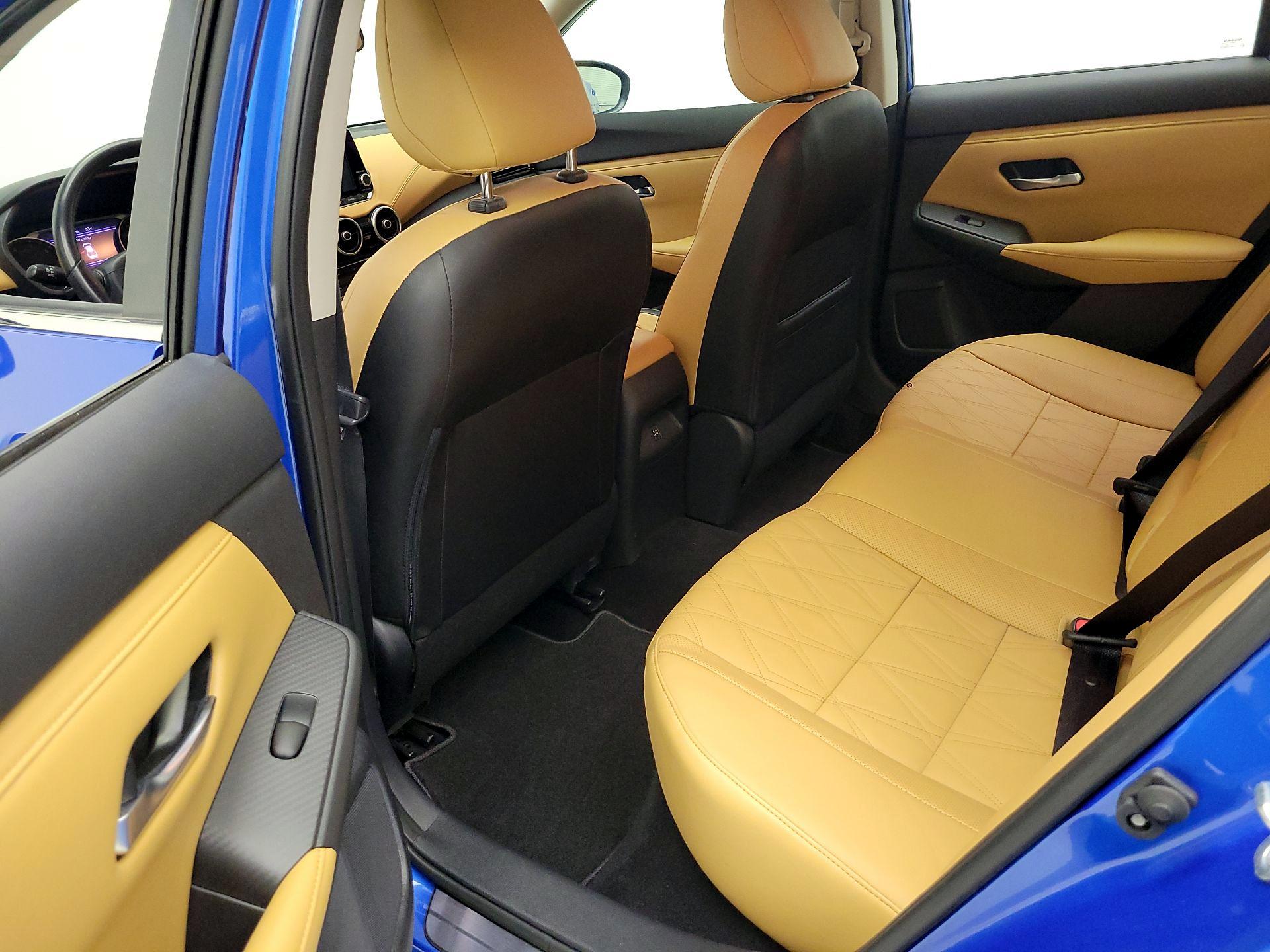 Thumbnail: 2020 Nissan Sentra - 17