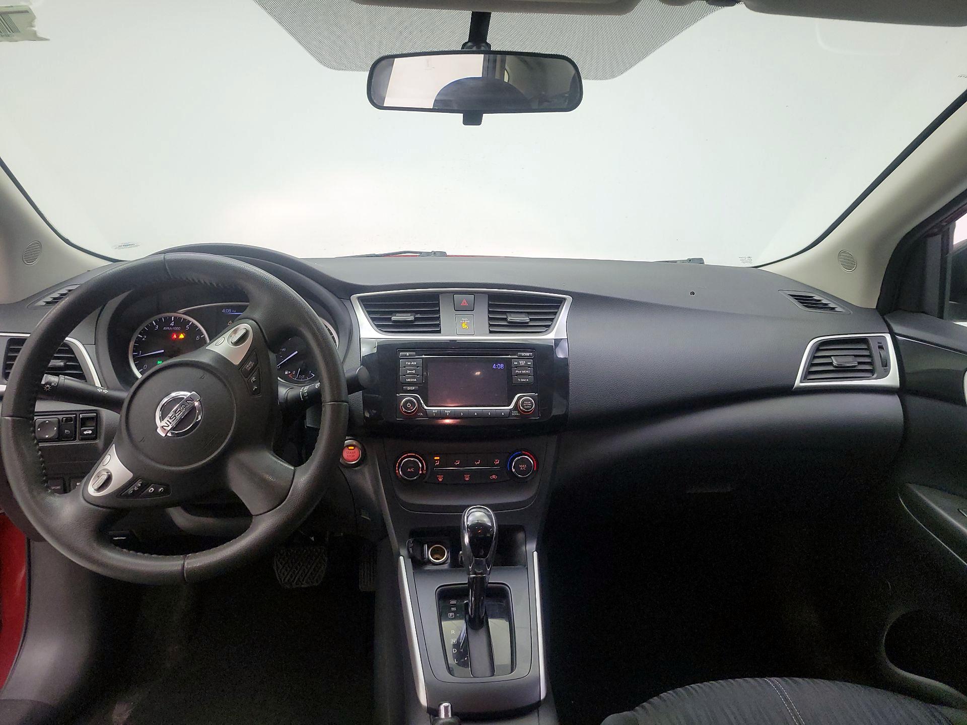 Thumbnail: 2017 Nissan Sentra - 8