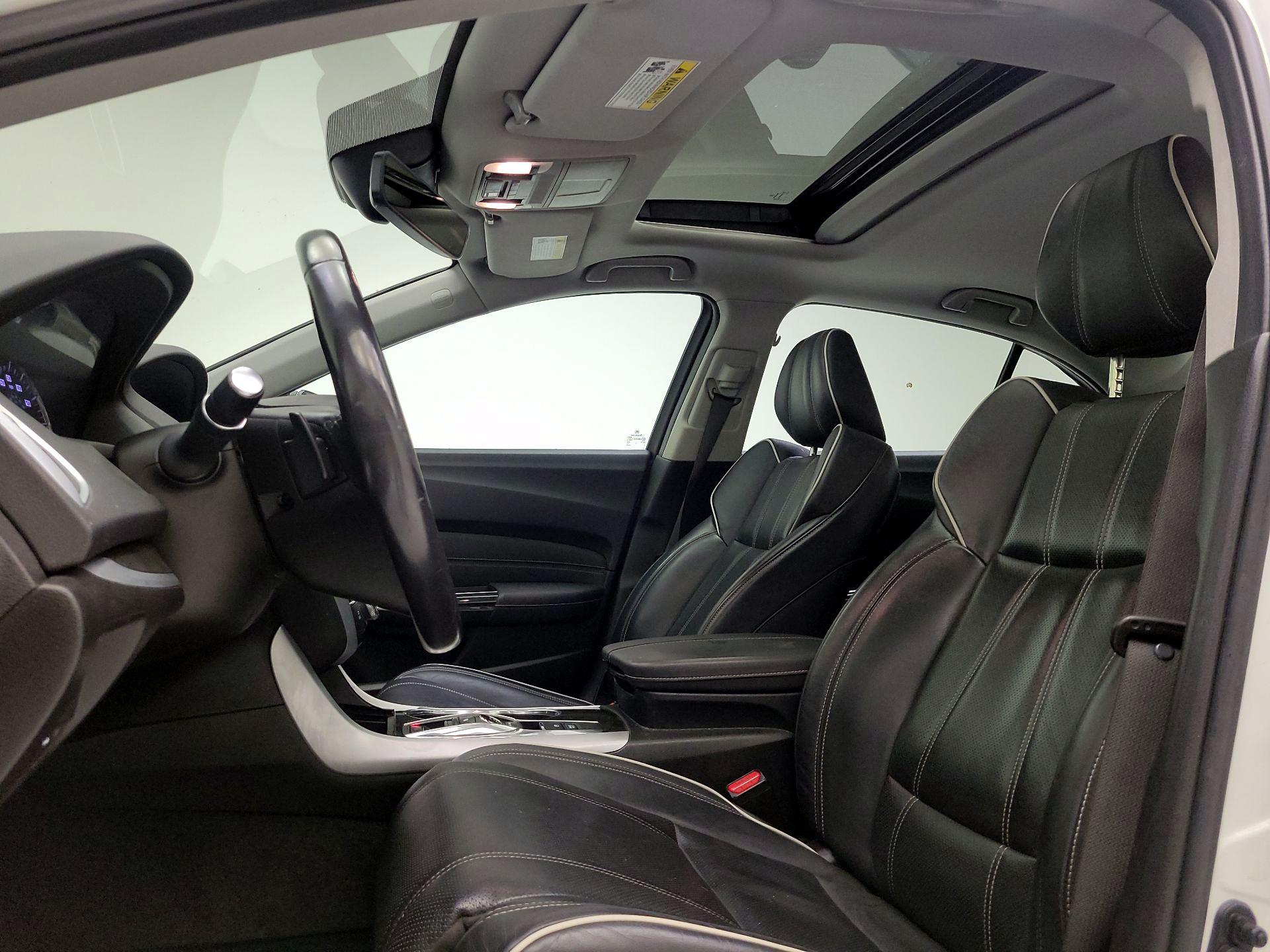 Thumbnail: 2018 Acura TLX - 18