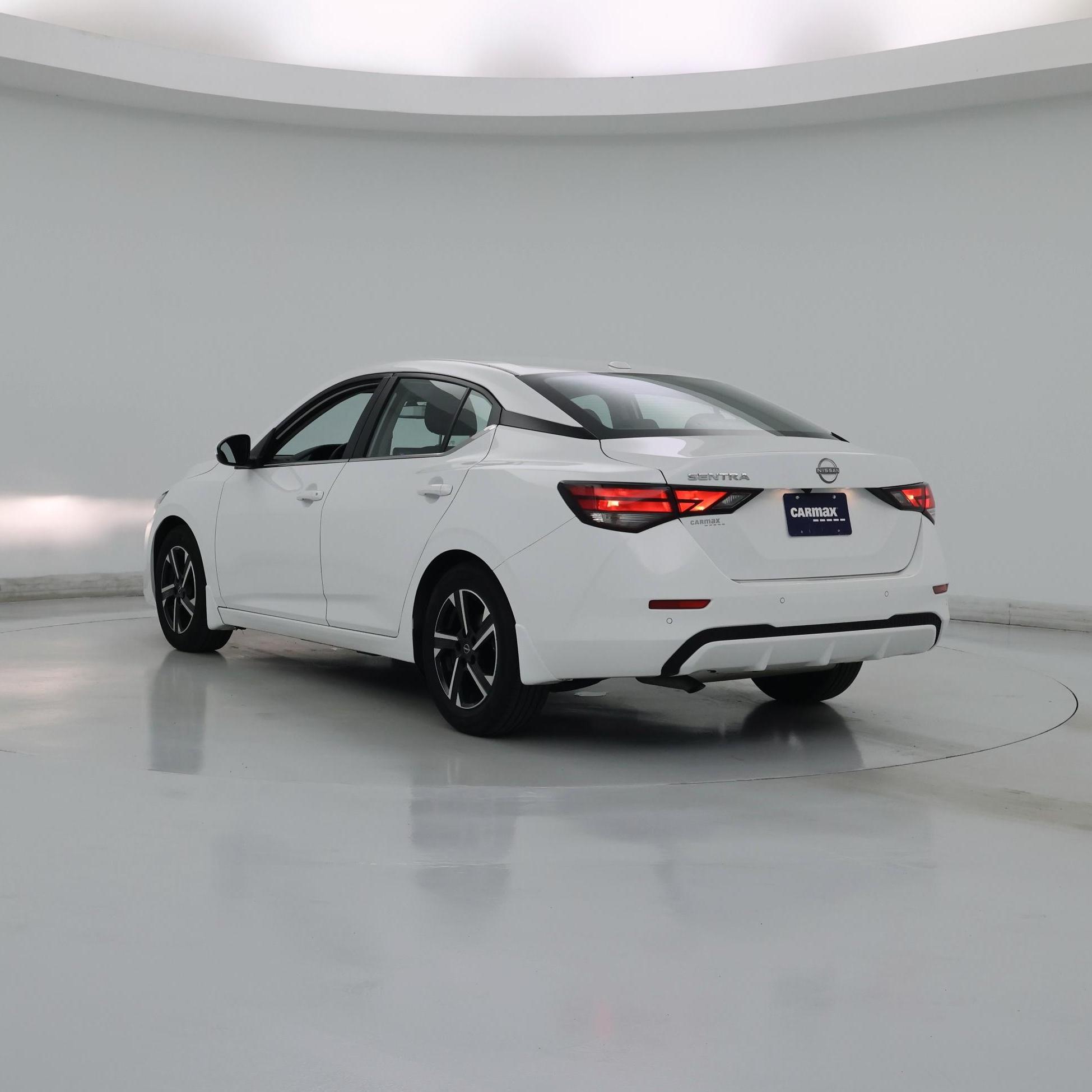 Thumbnail: 2025 Nissan Sentra - 2